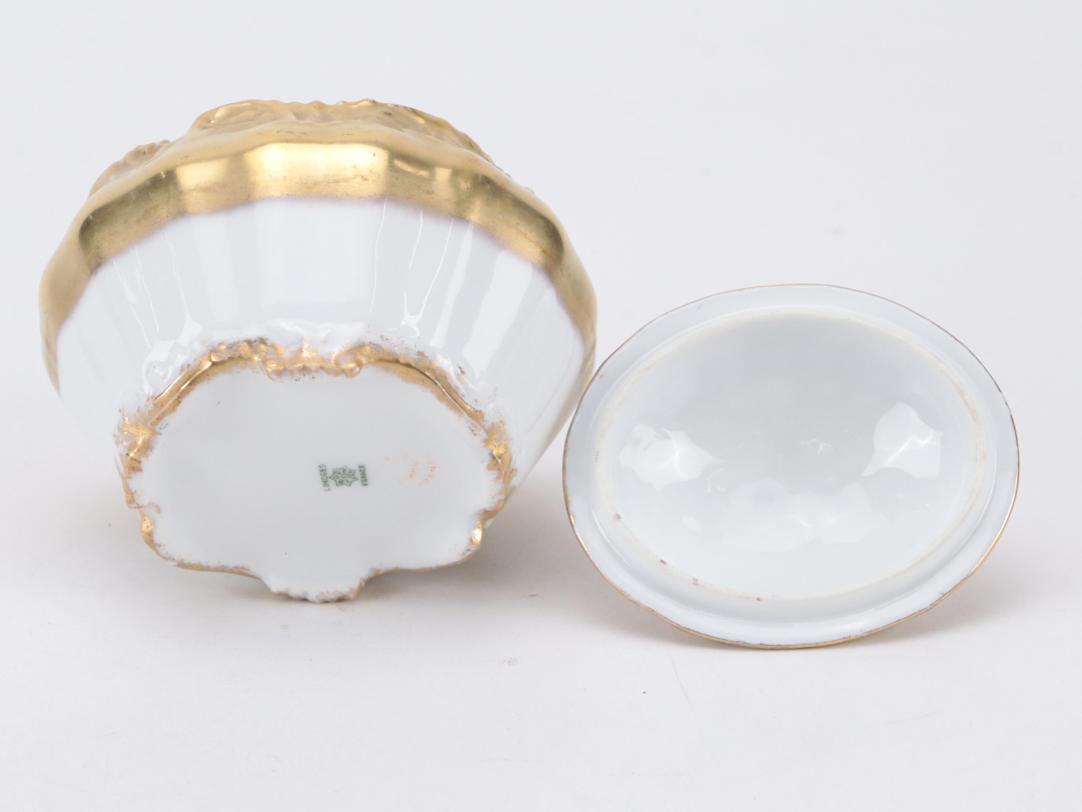 Coiffe Limoges Gilt Porcelain Dinnerware, Early 20th Century