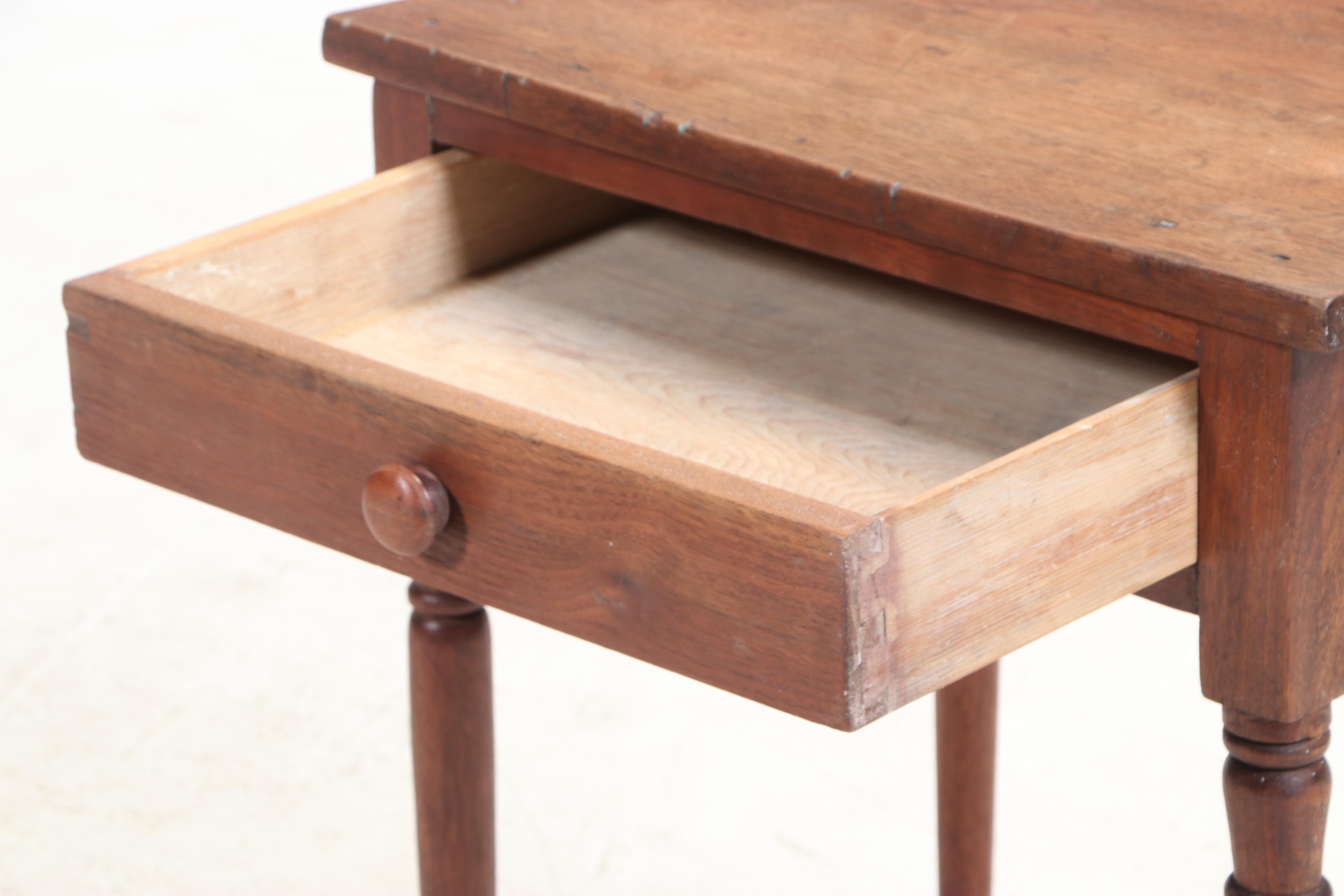 American Primitive Walnut Side Table, 19th Century