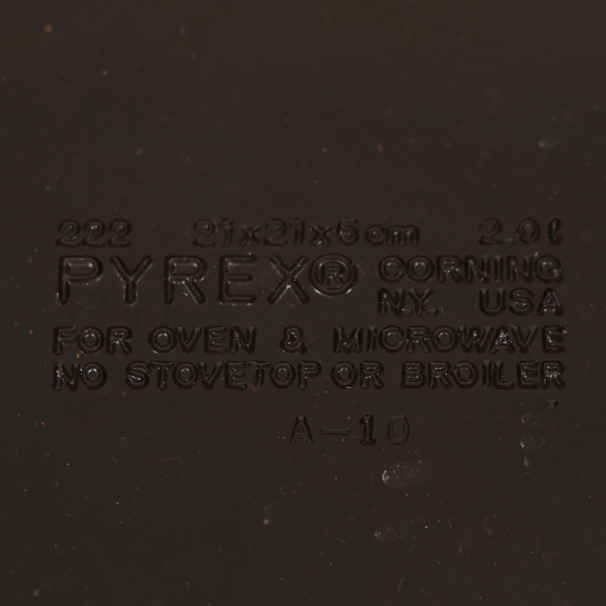 Kitchenware Collection Features Corning Ware and Pyrex