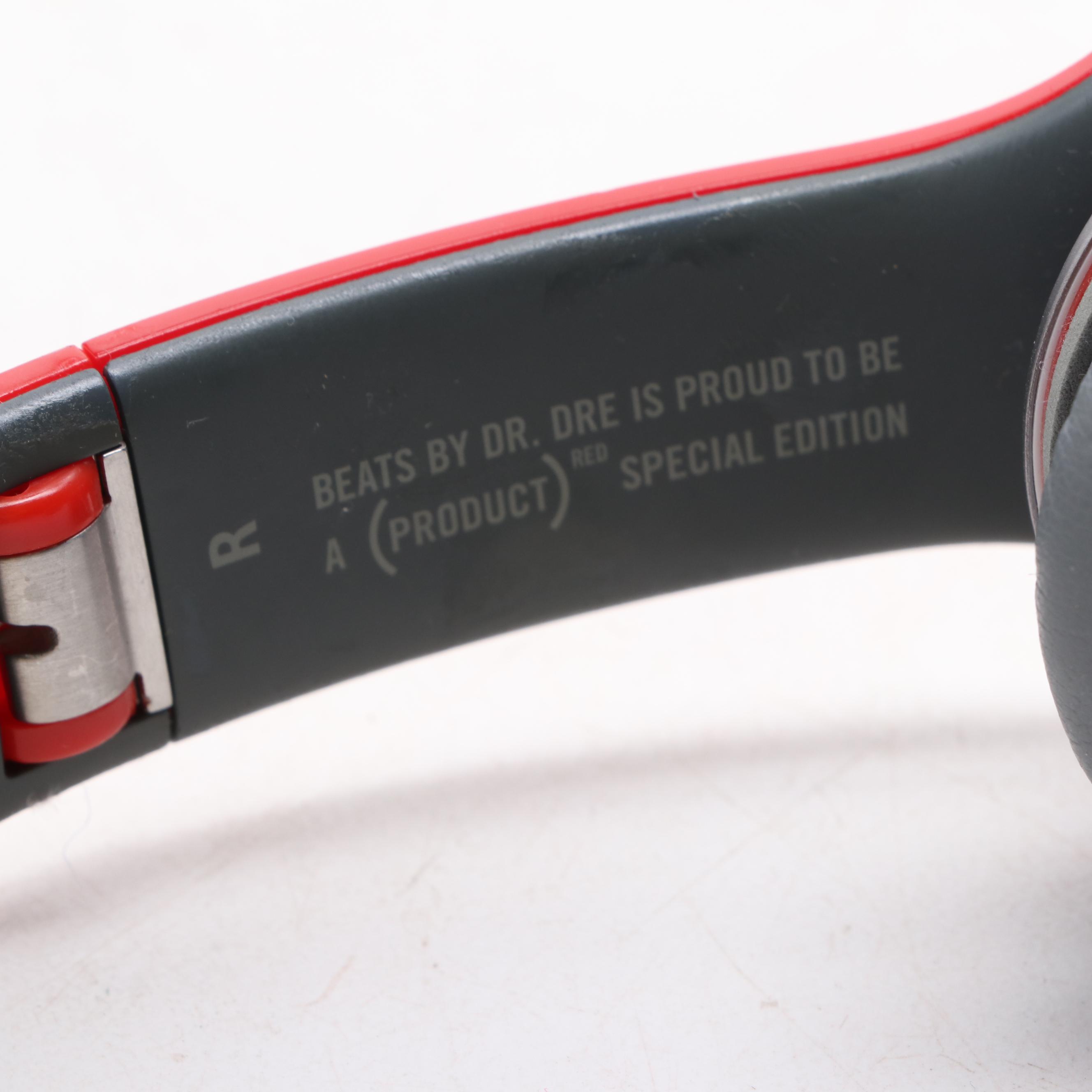 Beats by Dre Solo HD Red Edition On-Ear Headphones with In-Ear Wired Headphones