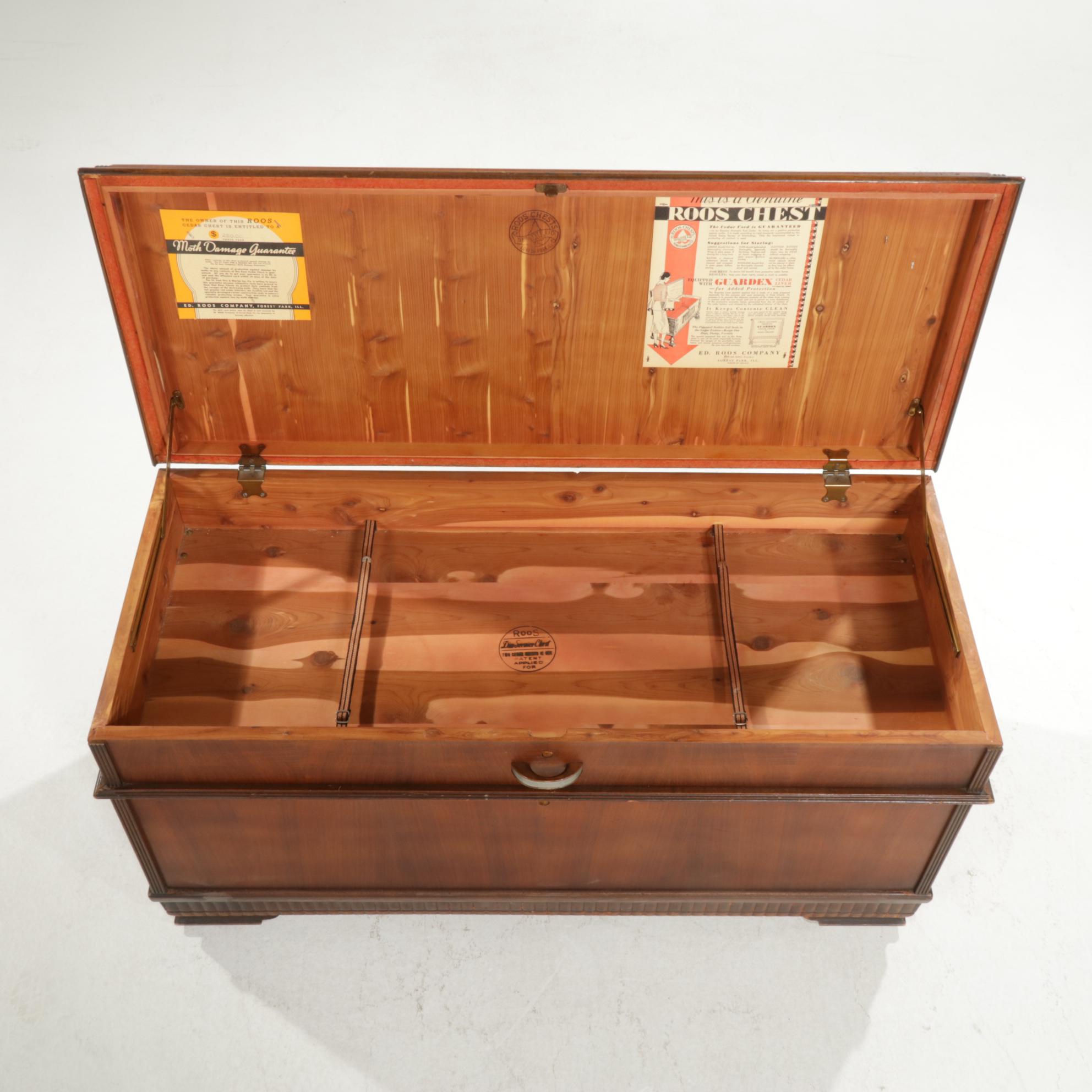 Ed Roos Company Art Deco Style Cedar Chest, Early to Mid-20th Century