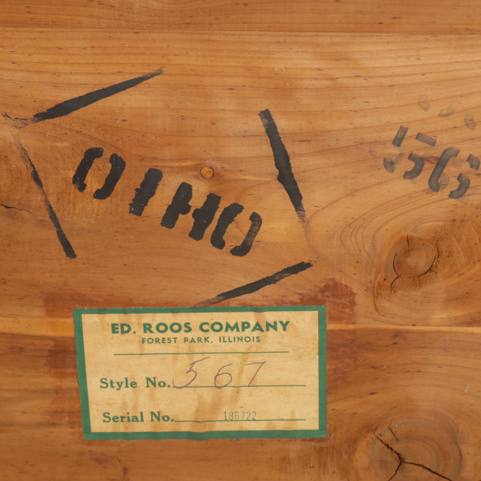 Ed Roos Company Art Deco Style Cedar Chest, Early to Mid-20th Century