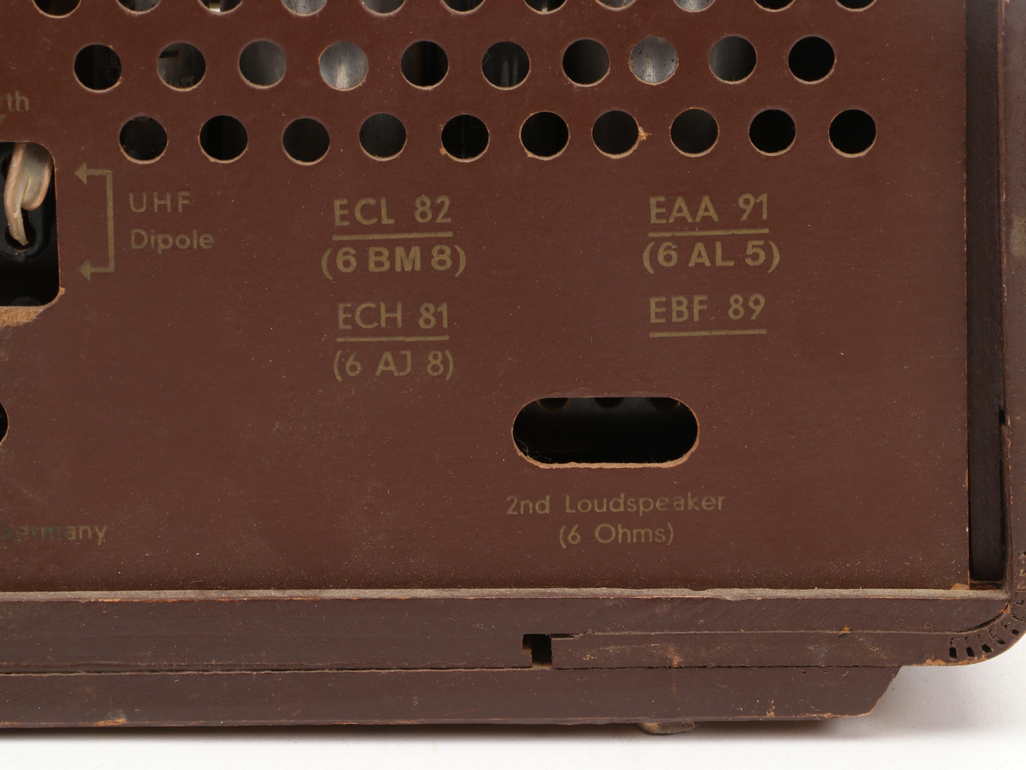 Zenith Chassis 8 Long Distance Radio and EMUD Rekord Junior 196 Tube Radio