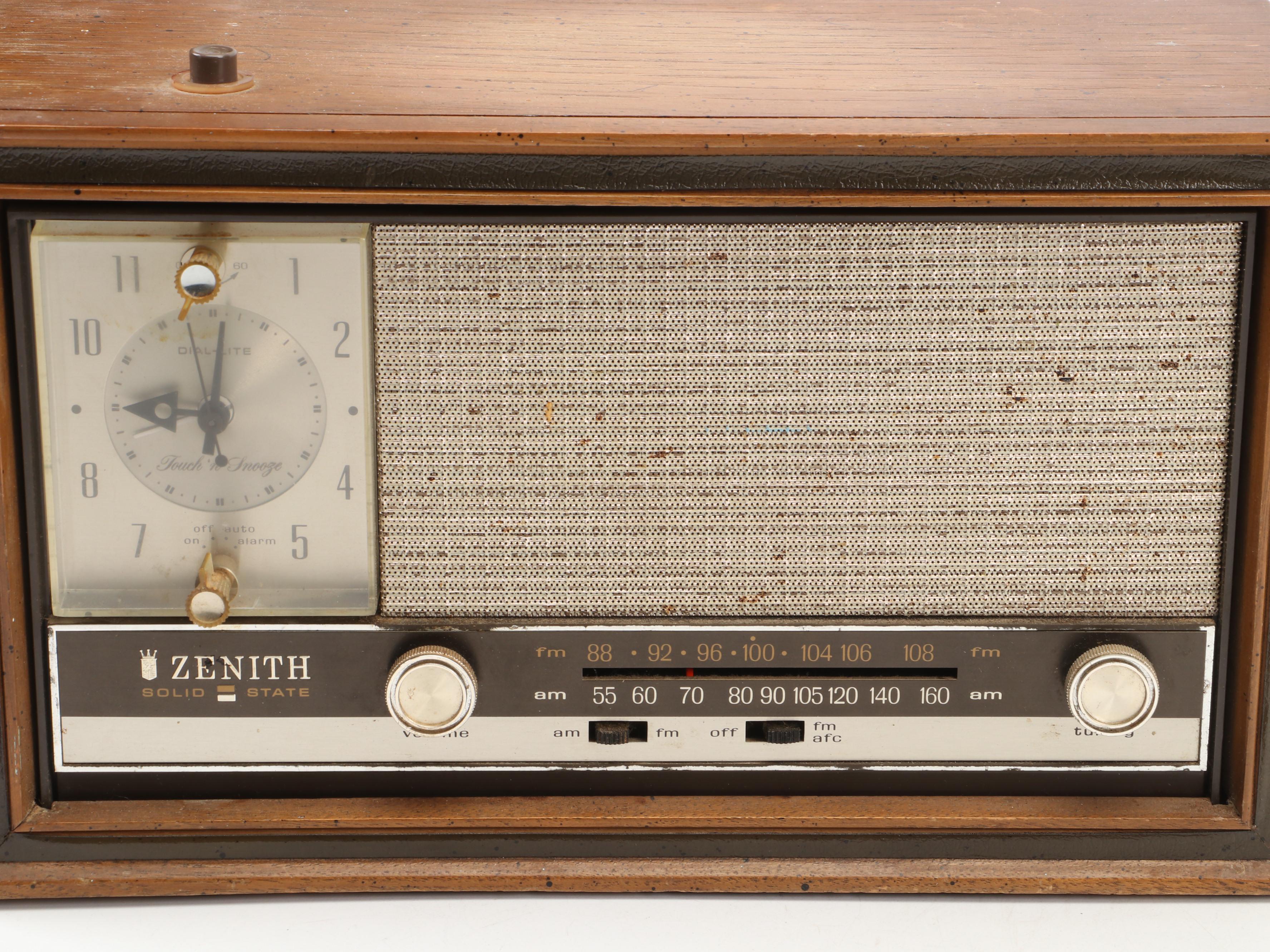 Zenith Chassis 8 Long Distance Radio and EMUD Rekord Junior 196 Tube Radio