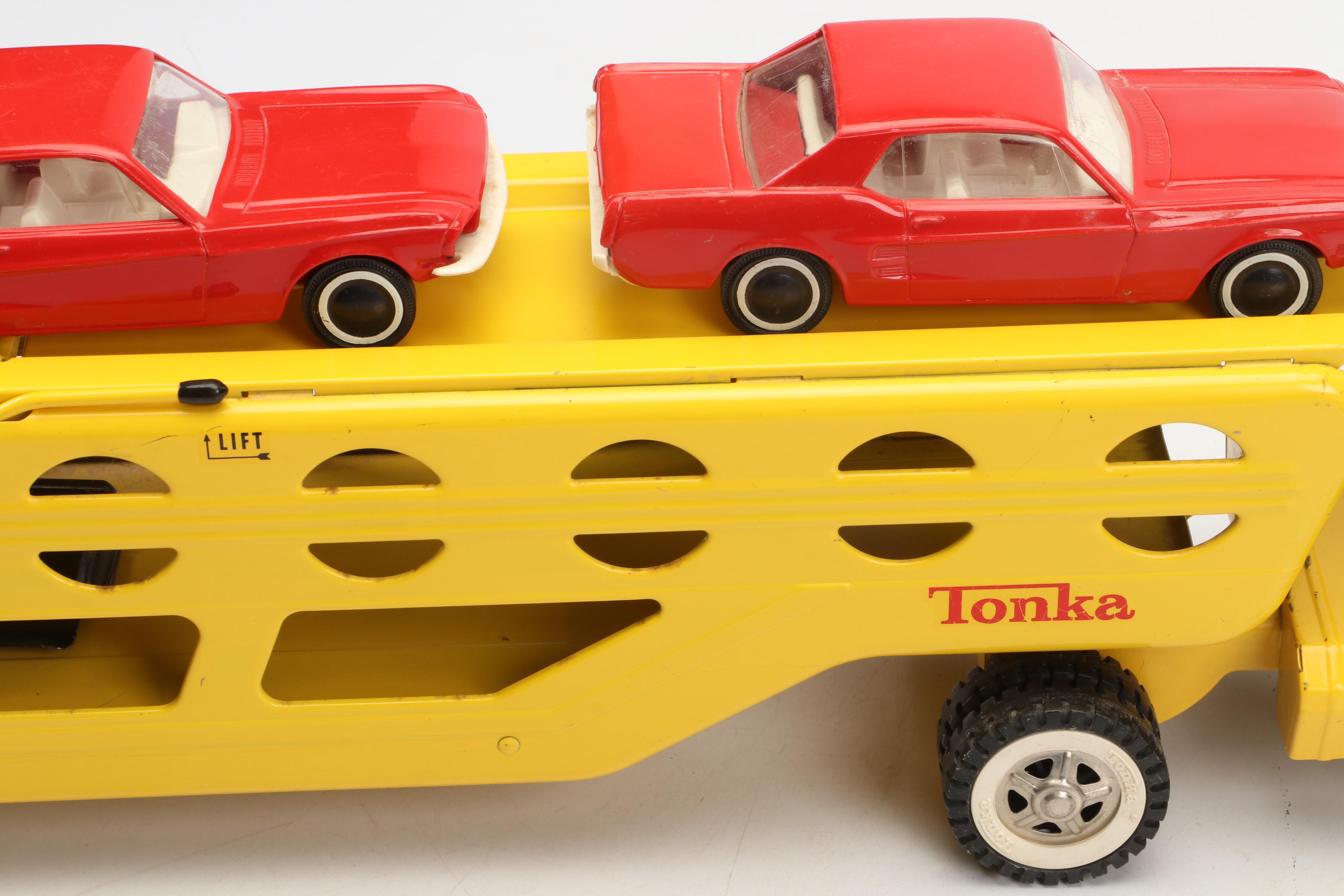 Tonka Pressed Steel Car Carrier with Plastic Ford Mustangs