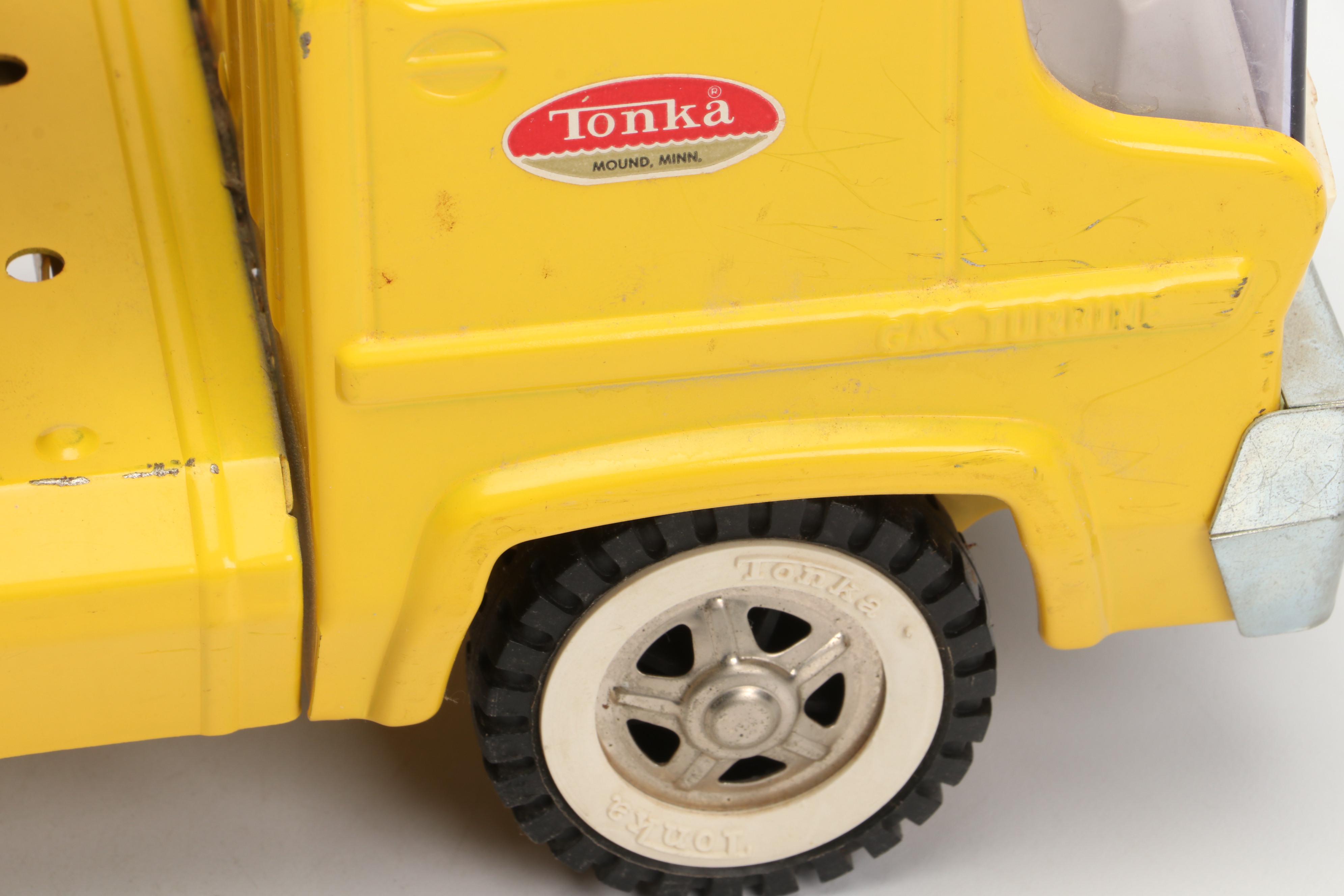 Tonka Pressed Steel Car Carrier with Plastic Ford Mustangs