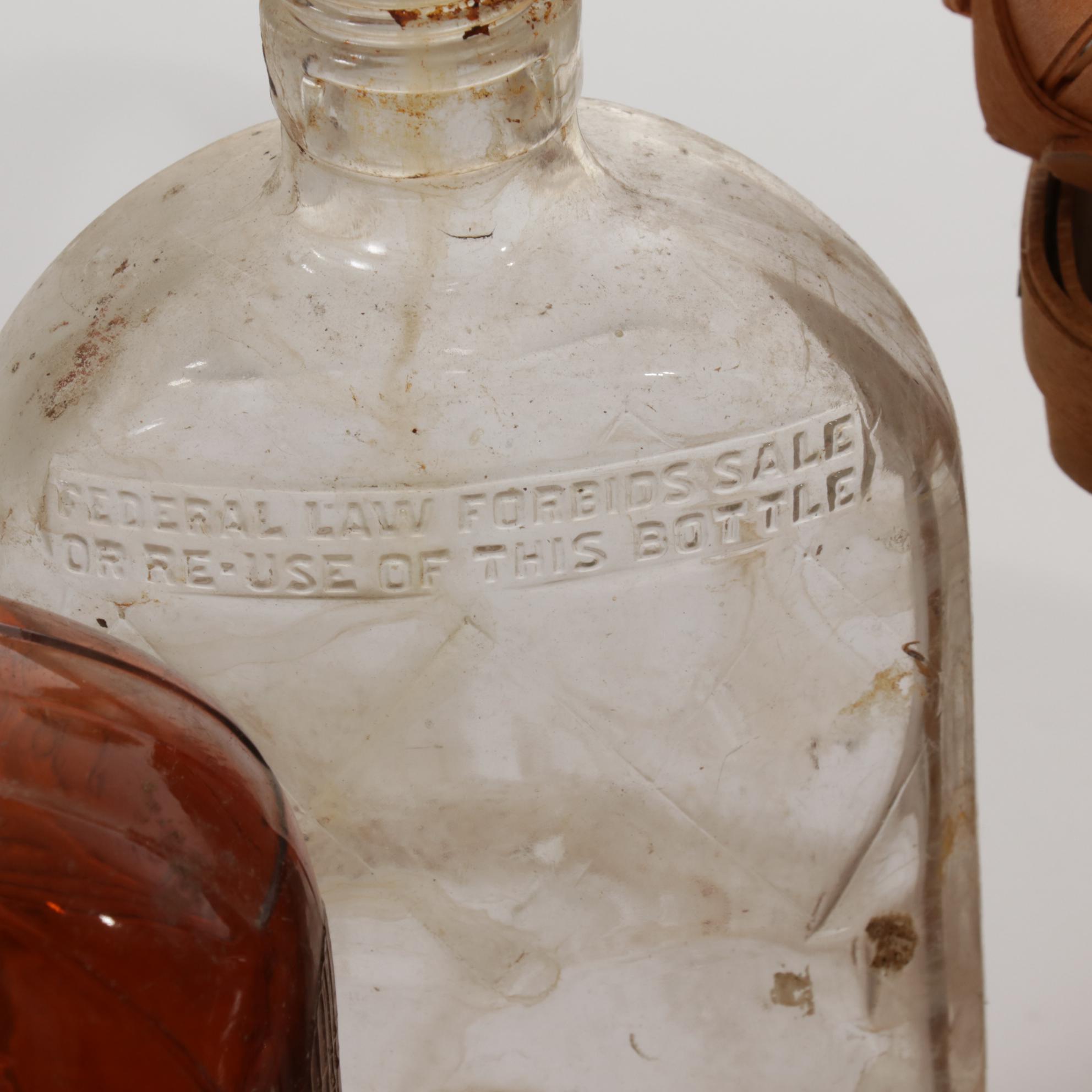 Glass Bottles, Longaberger Baskets, Electric Lamp and Other Primitive Decor