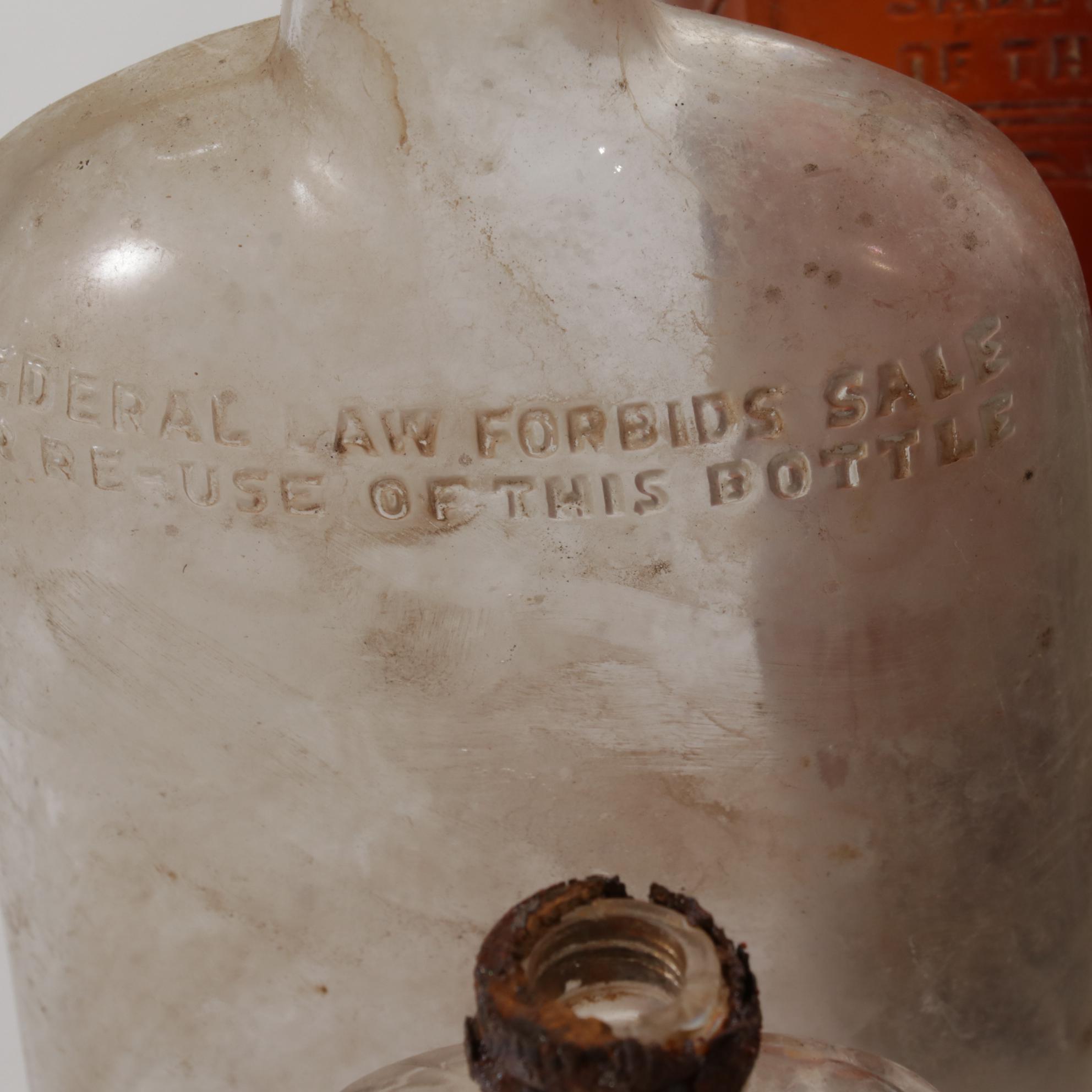 Glass Bottles, Longaberger Baskets, Electric Lamp and Other Primitive Decor