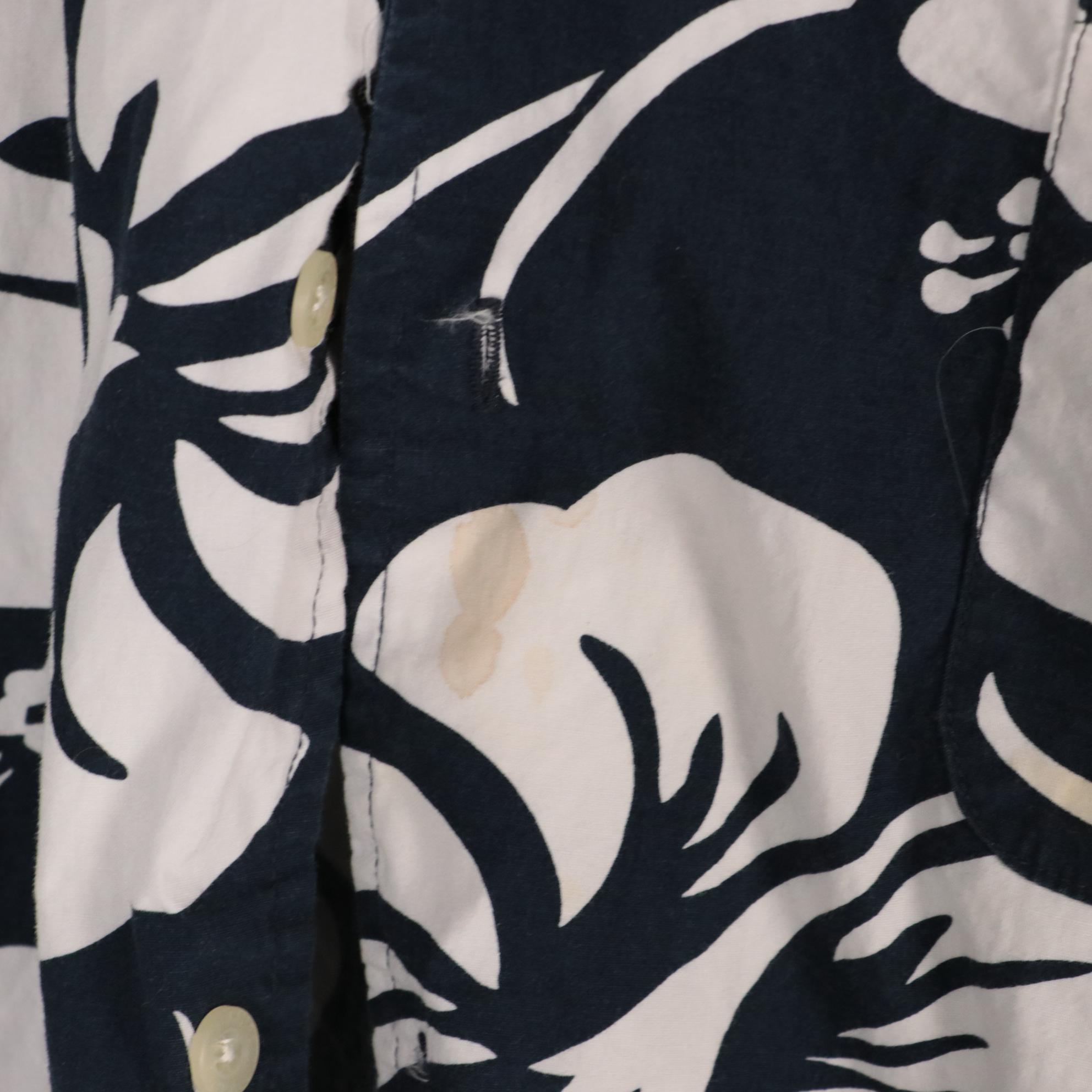 Men's Printed, Batik, and Hawaiian Style Button-Up Shirts