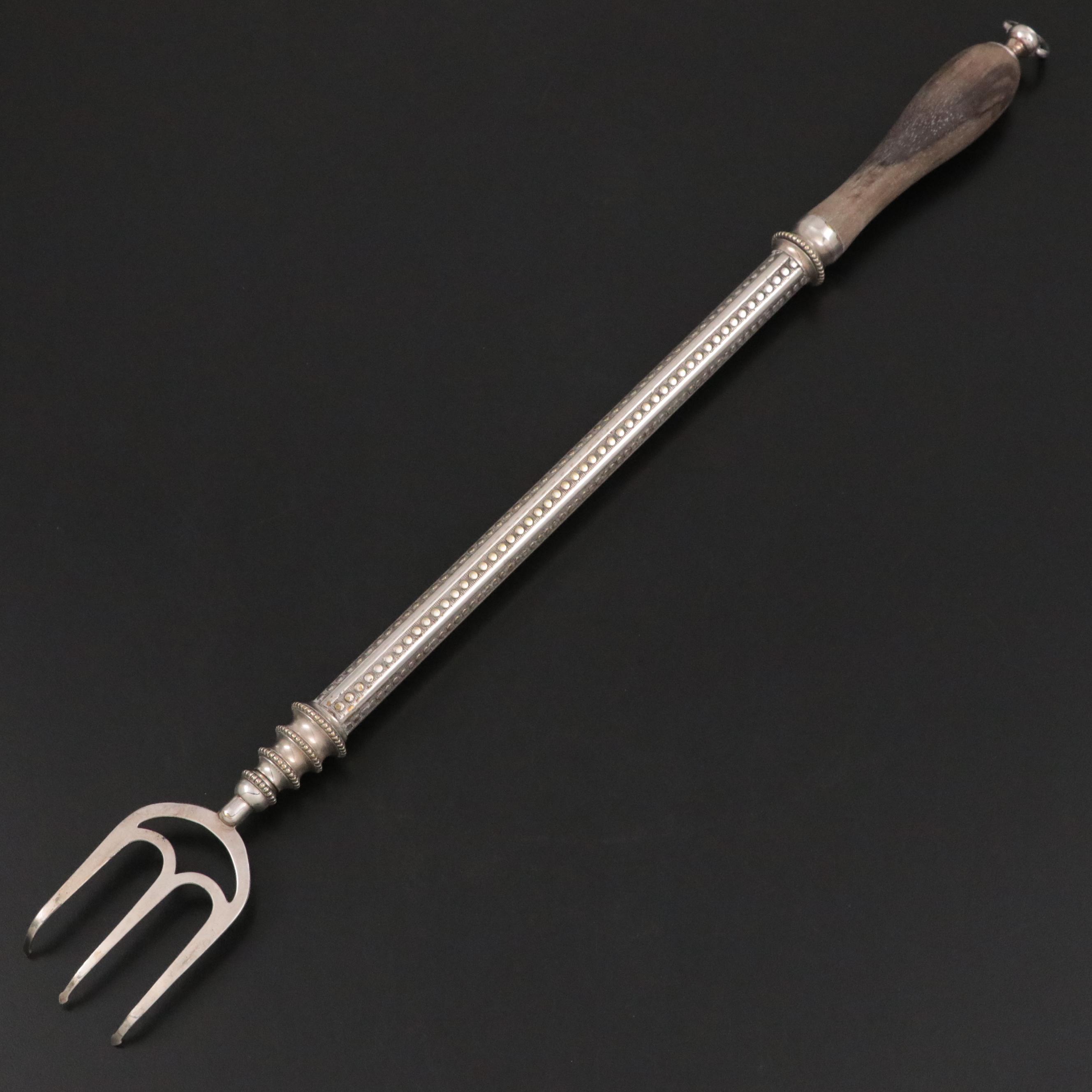 Georgian Style Telescoping Toasting Fork with Wooden Handle