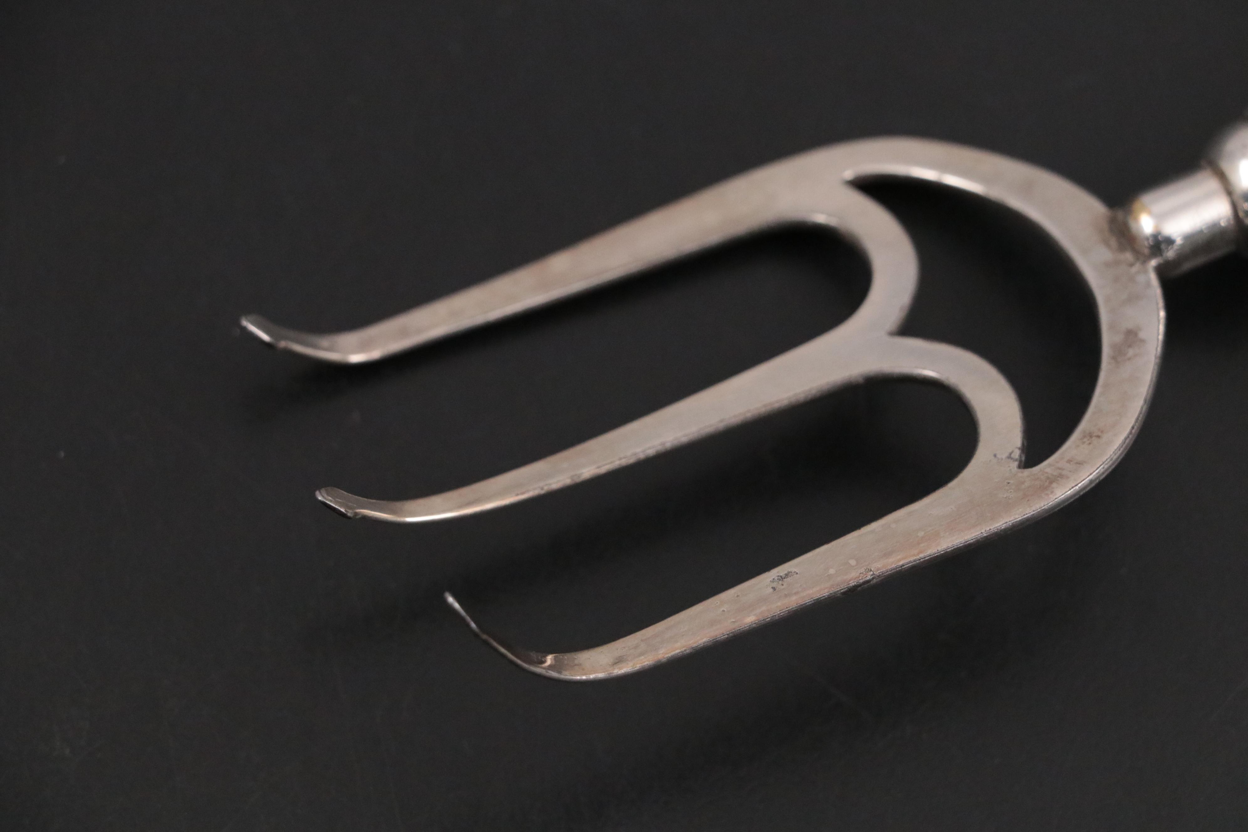 Georgian Style Telescoping Toasting Fork with Wooden Handle