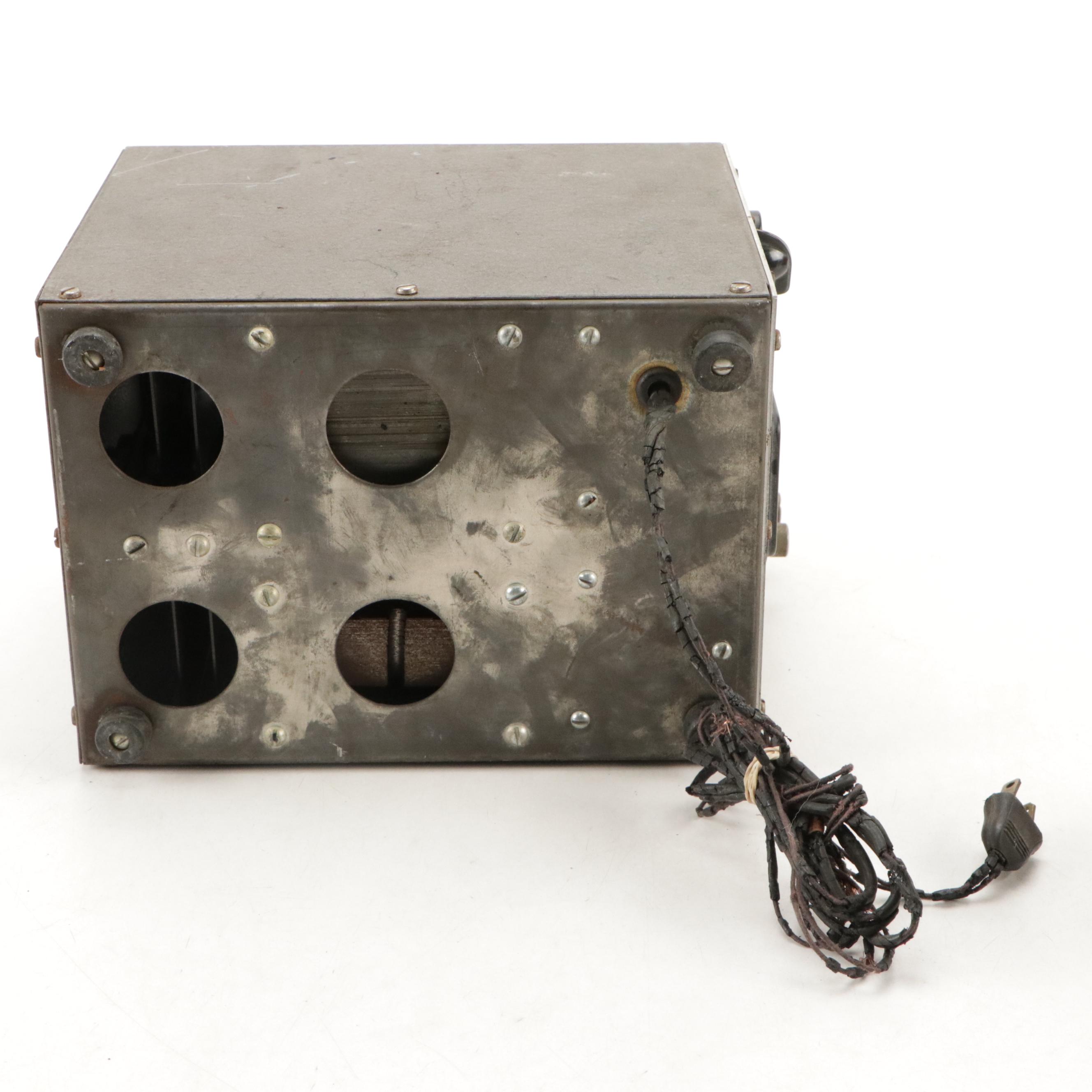 Heathkit RF Signal Generator and Battery Eliminatar with Zell Pyrez Glass Fuses