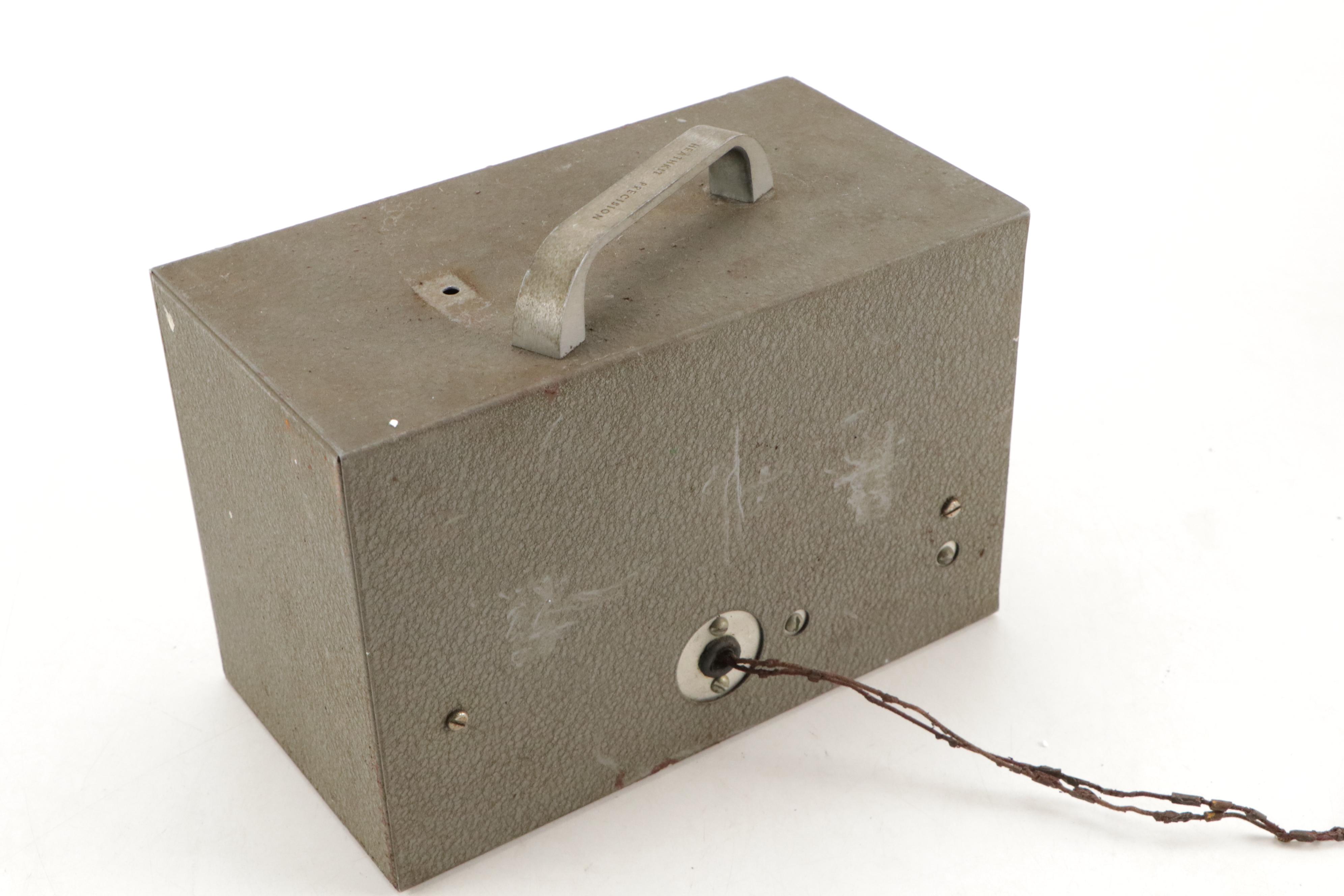 Heathkit RF Signal Generator and Battery Eliminatar with Zell Pyrez Glass Fuses