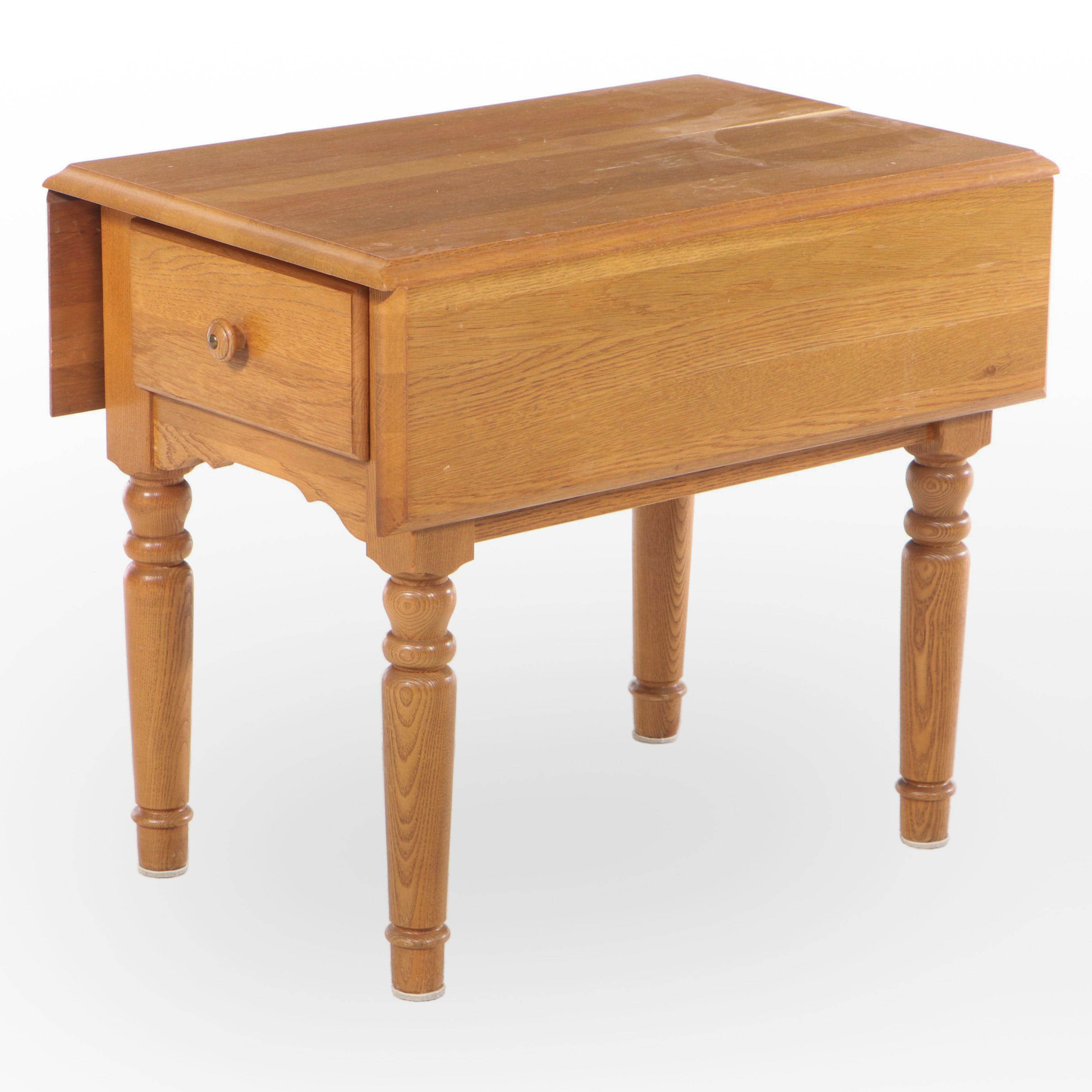 American Primitive Style Oak Drop-Leaf End Table
