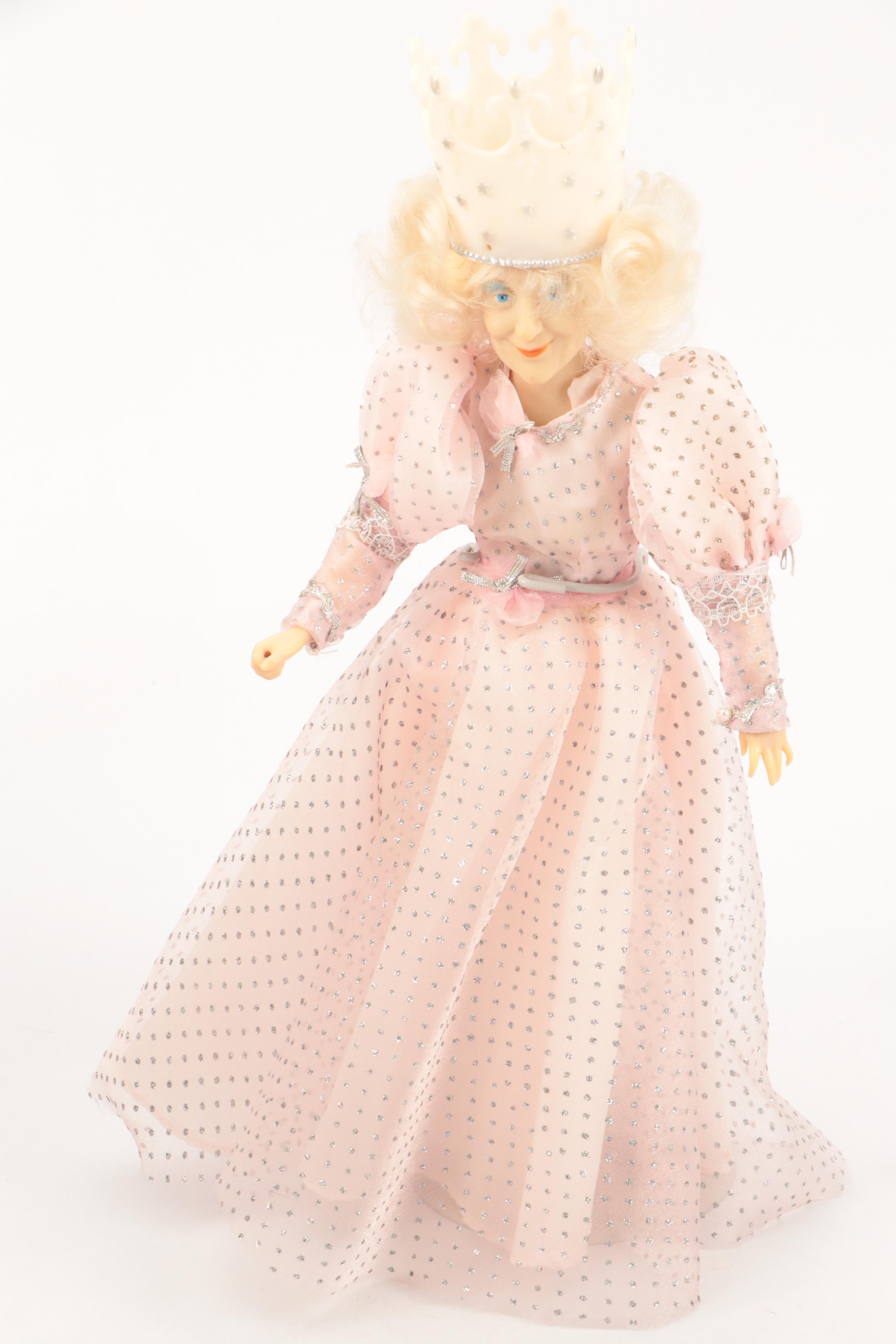 Presents Wizard of Oz Character Dolls with Stands