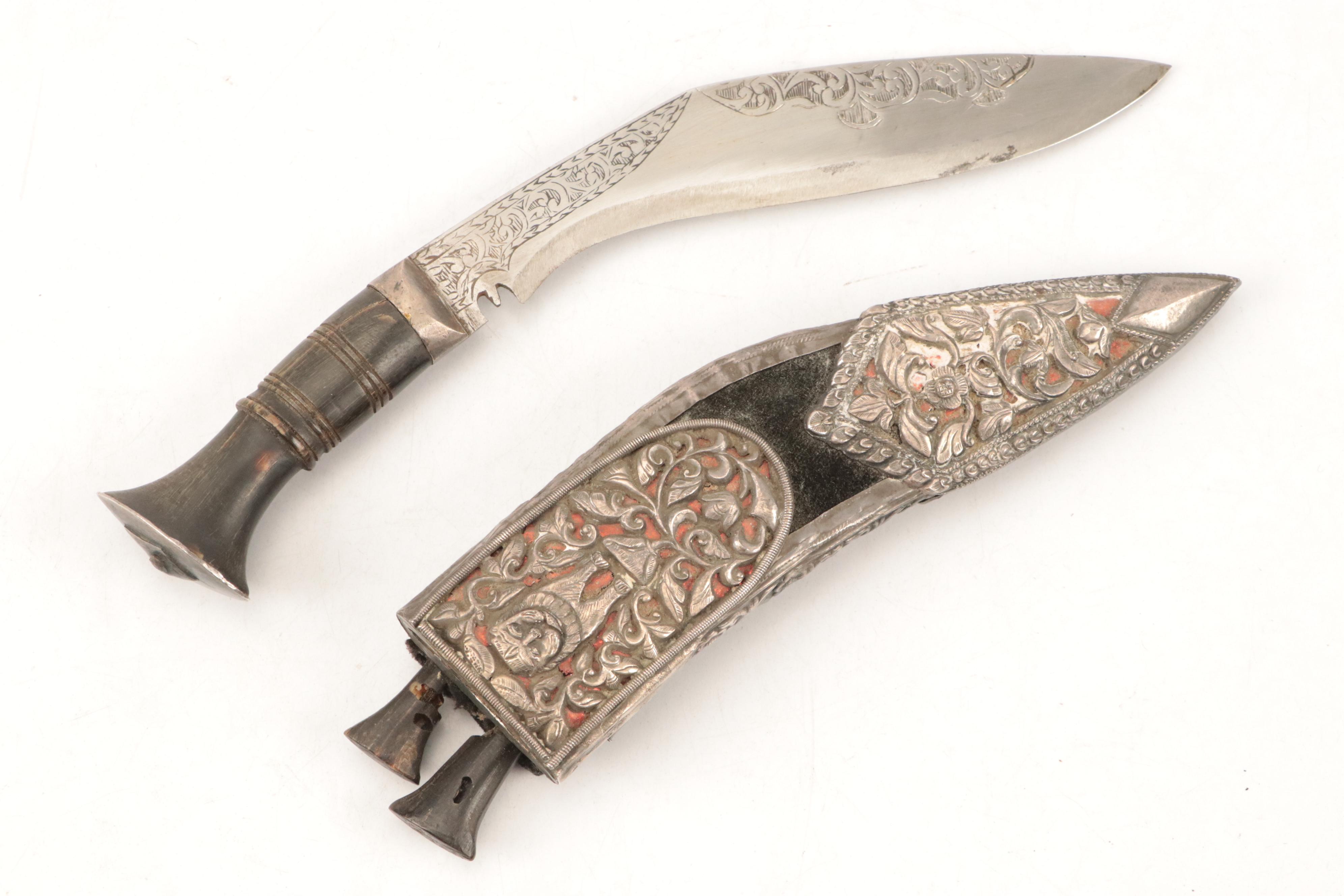Hunting Knife & Leather Scabbard, Souvenir Kukri With Chakmak & Karda in Sheath