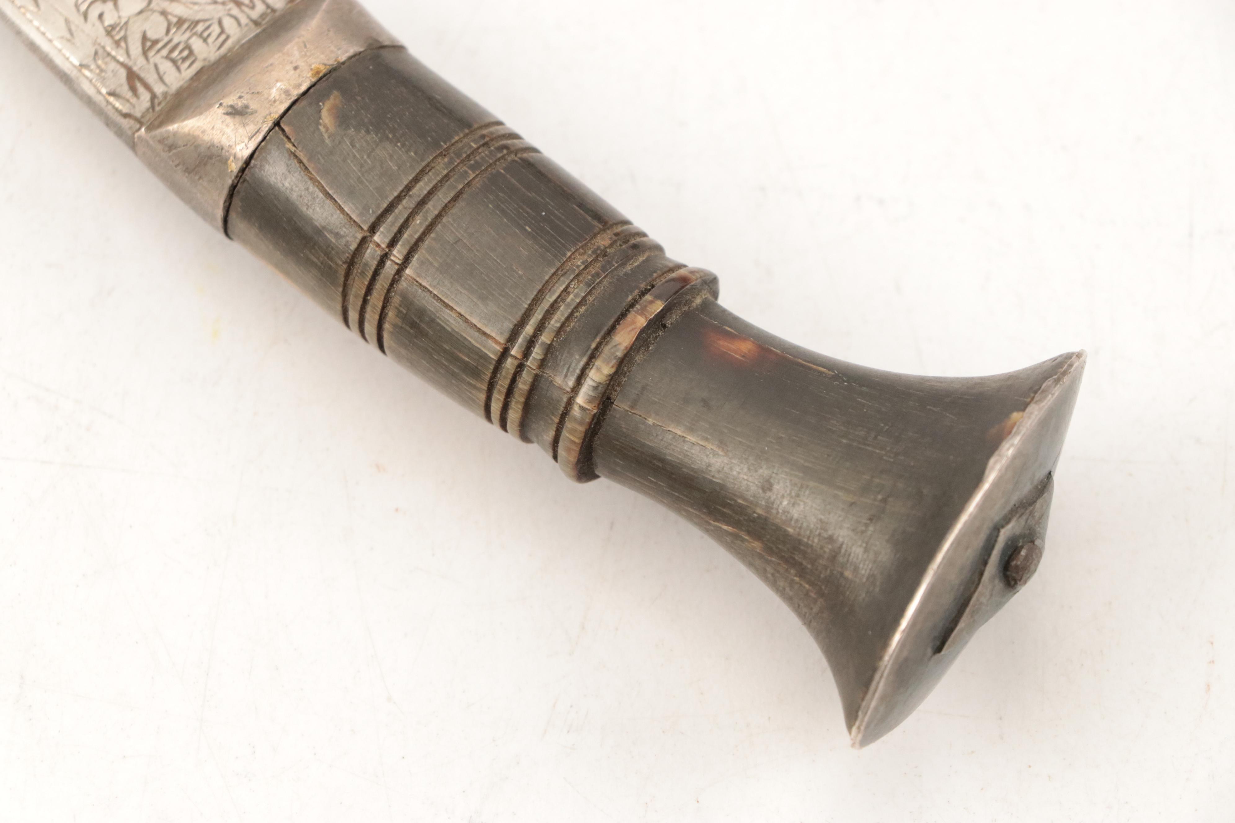 Hunting Knife & Leather Scabbard, Souvenir Kukri With Chakmak & Karda in Sheath