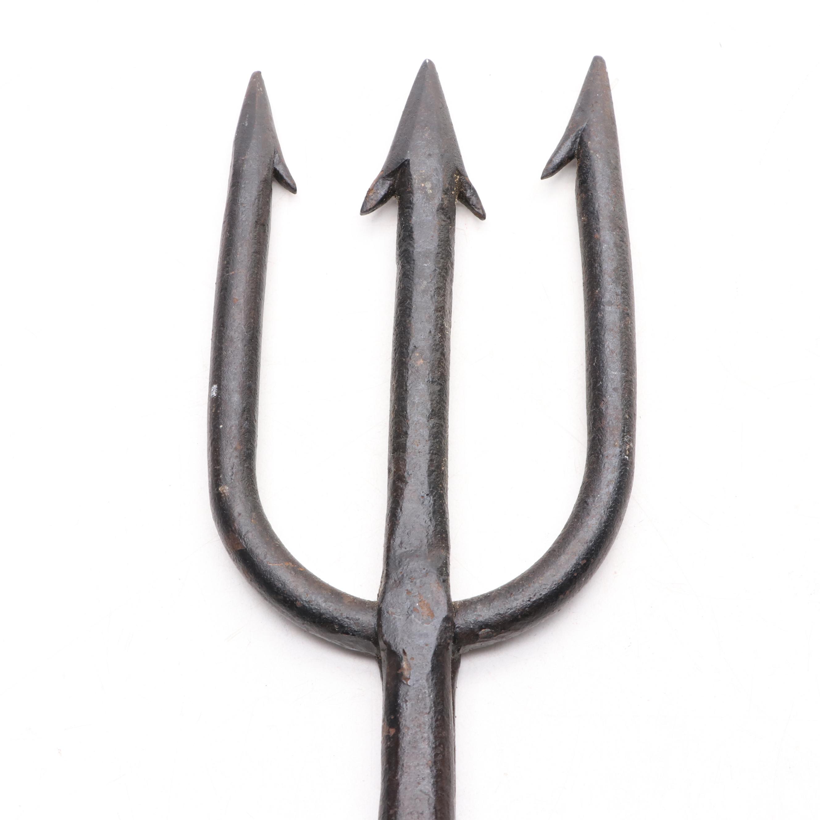 Metal Spiked Wooden Mace with Cast Metal Trident Head