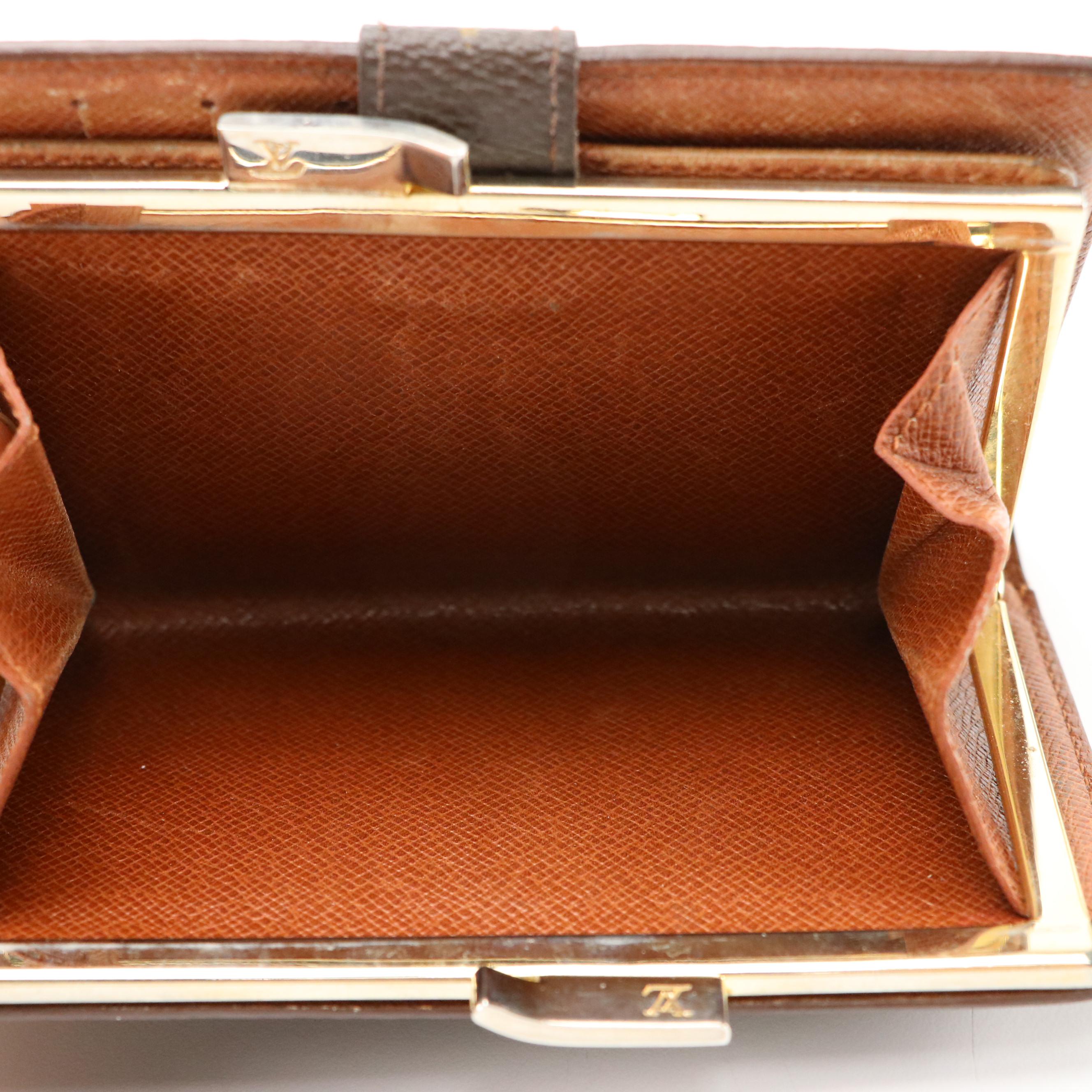 Louis Vuitton Porte Viennois Kiss Lock Coin Purse Wallet in Monogram Canvas