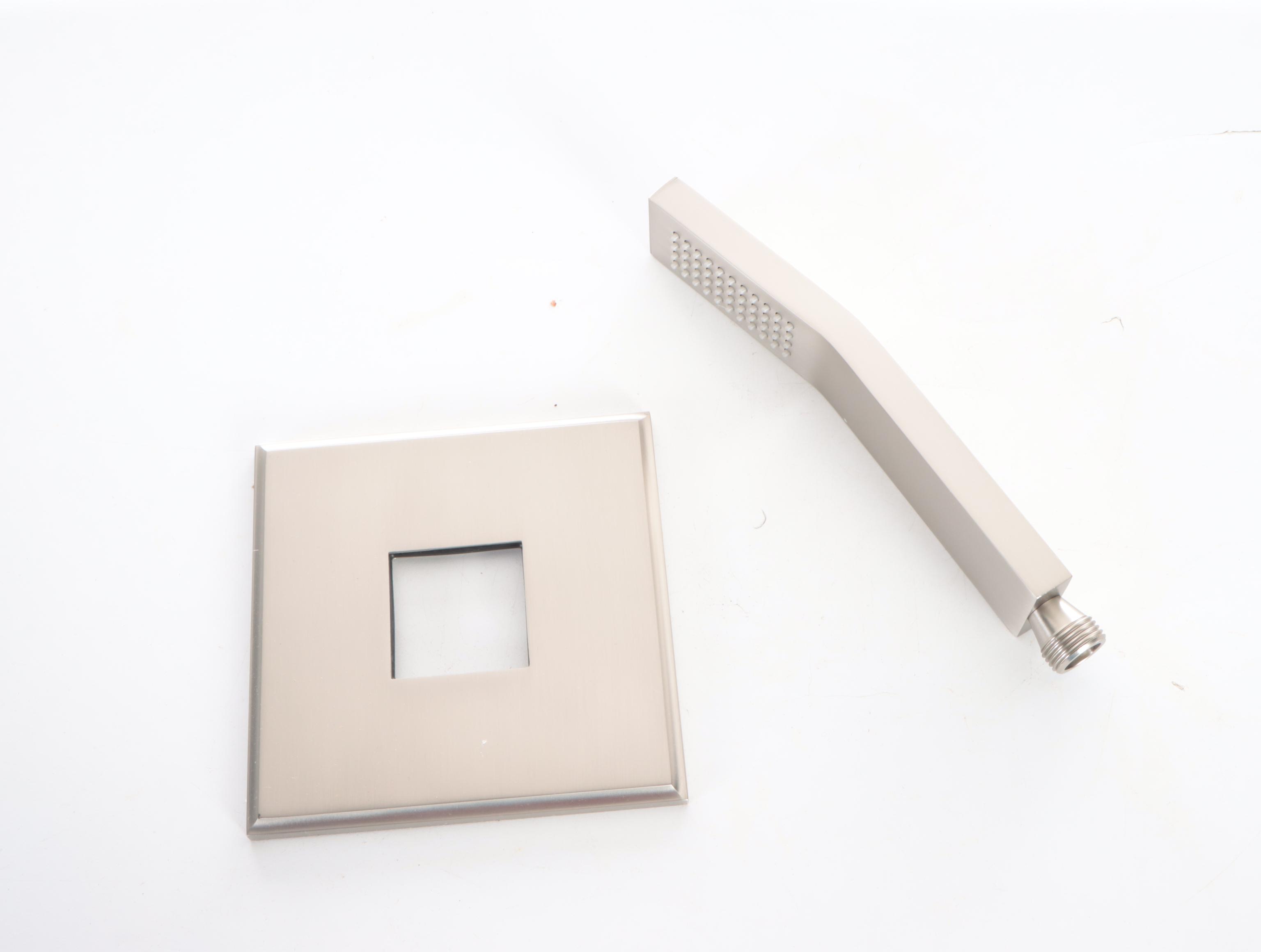 Freestanding Tub Faucet and Hand Shower