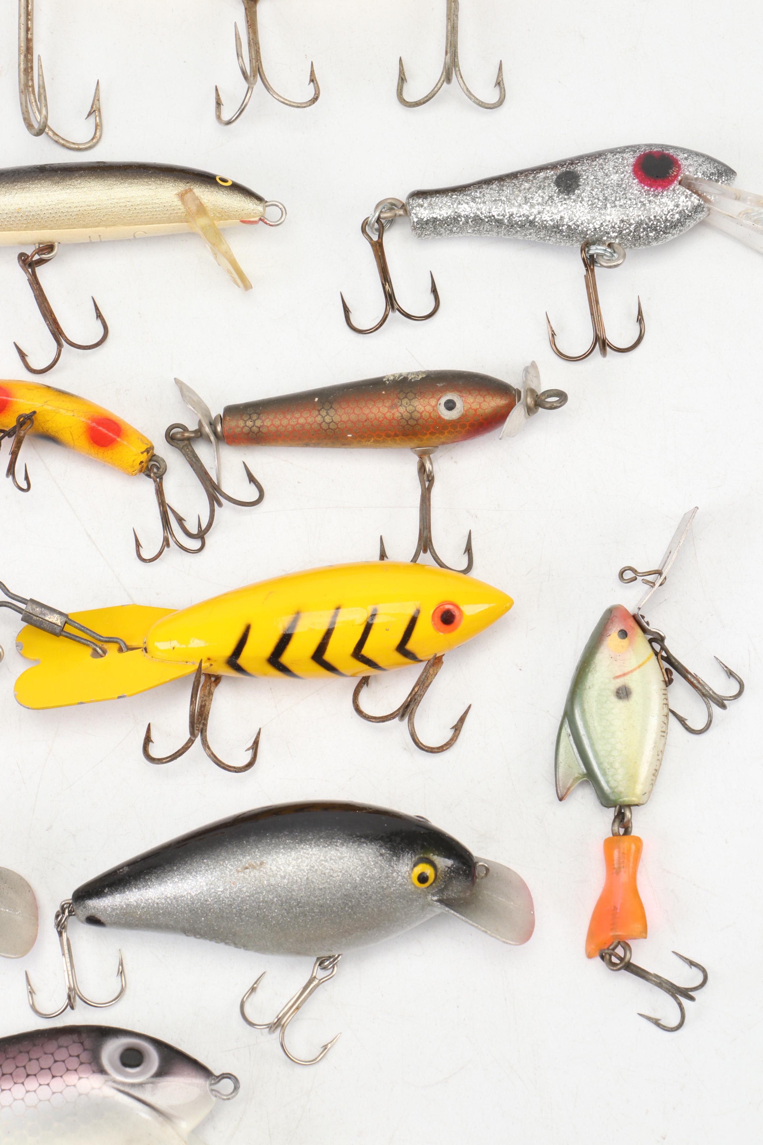 Heddon Super Sonic and Tiger with Cotton Cordell Big O and More Fishing Lures