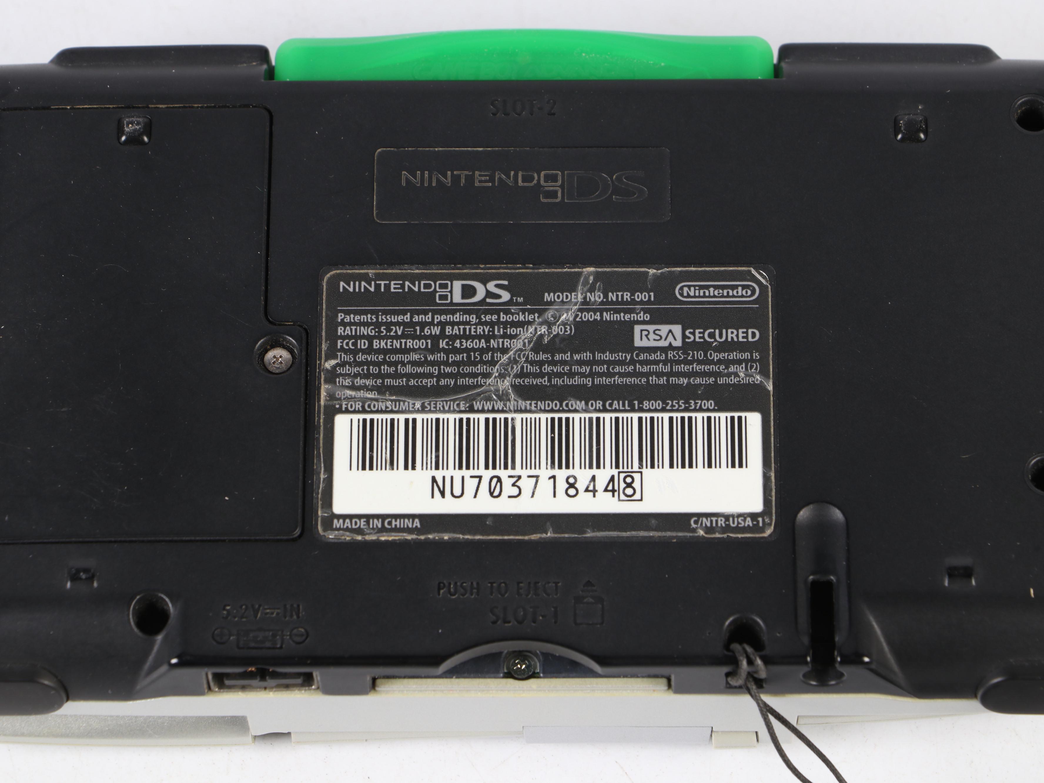 Nintendo DS and DS Lite with 60GB and 80GB Apple iPods