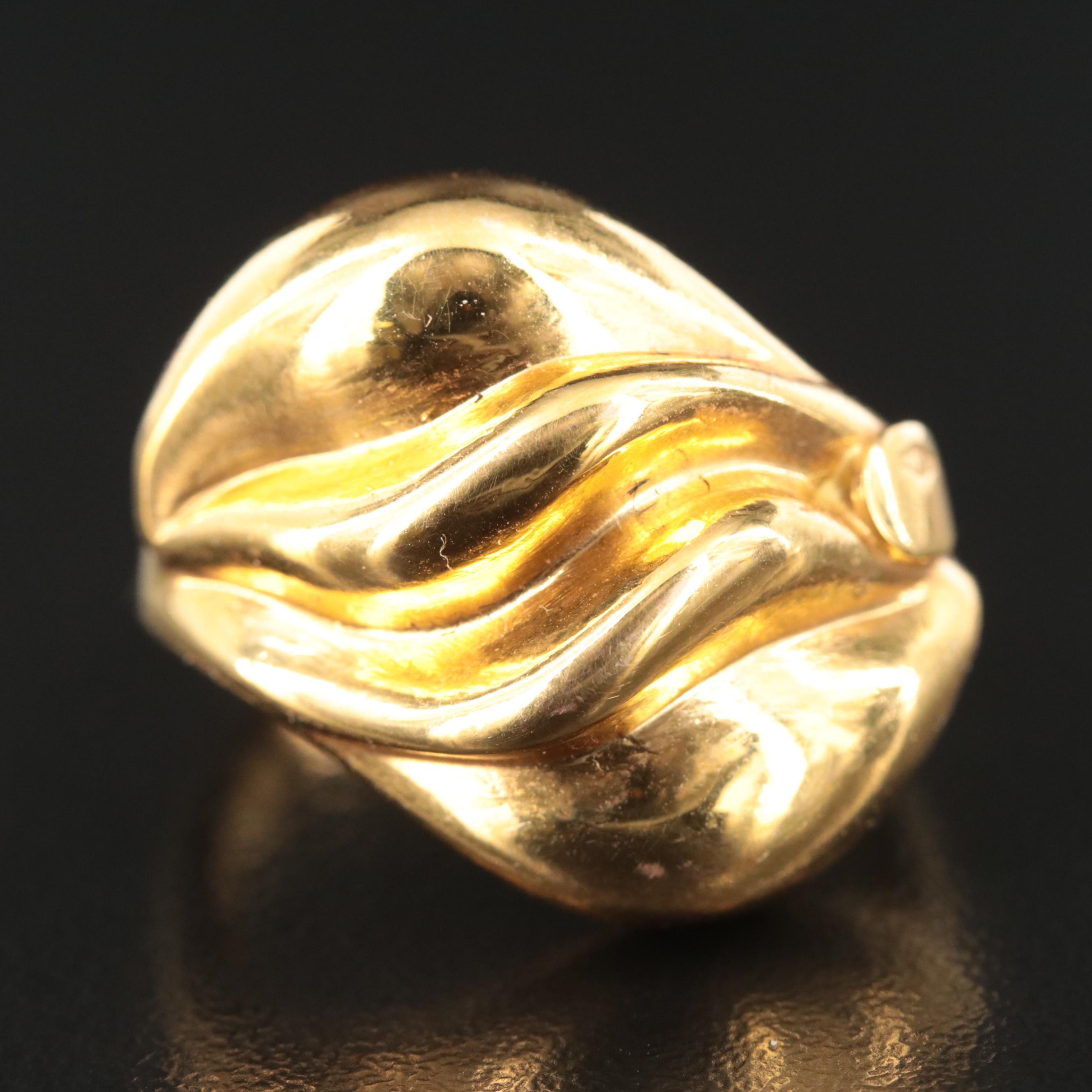 18K Fluted Ring