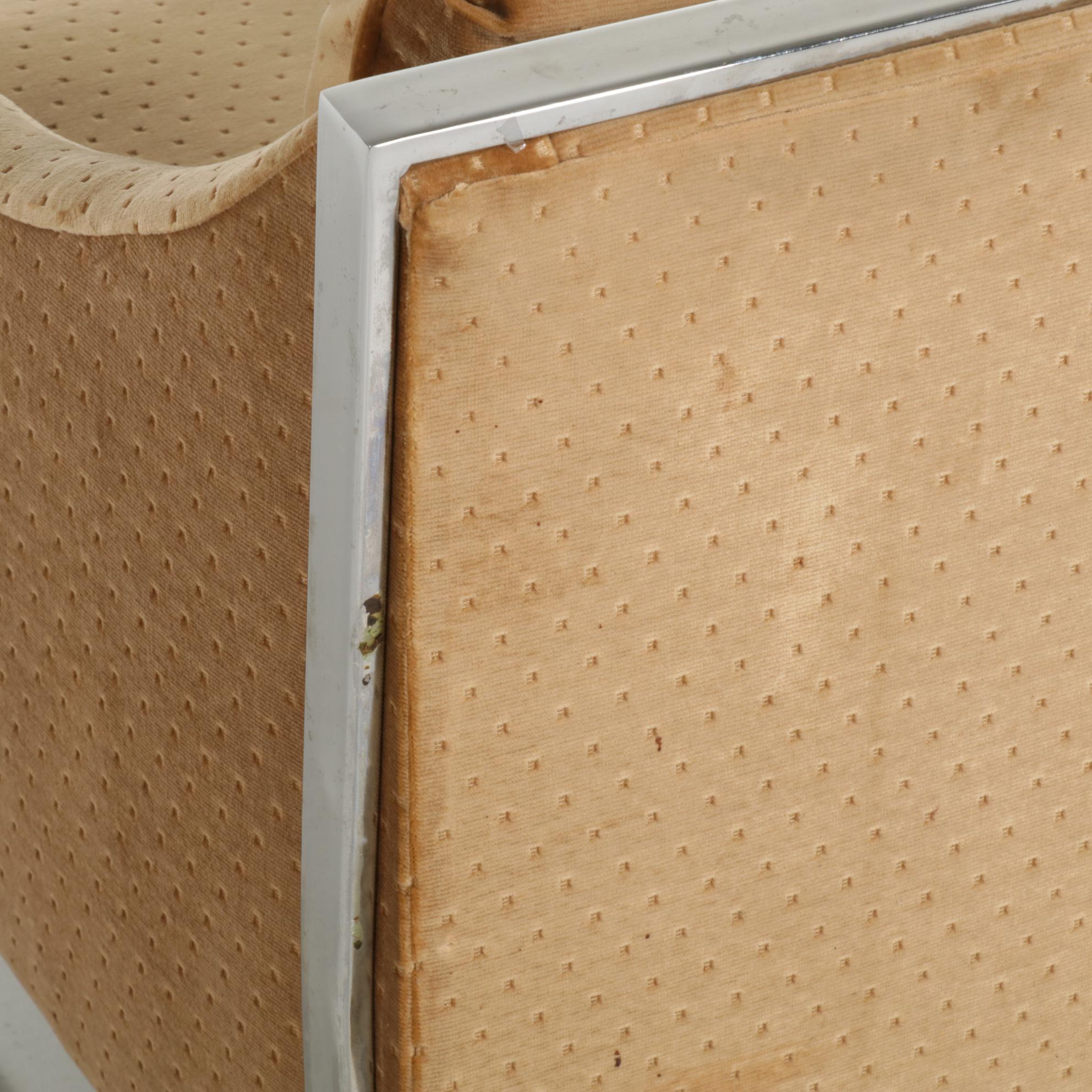 Crestwood/Carsons Modernist Chromed Metal Cantilever Lounge Chair