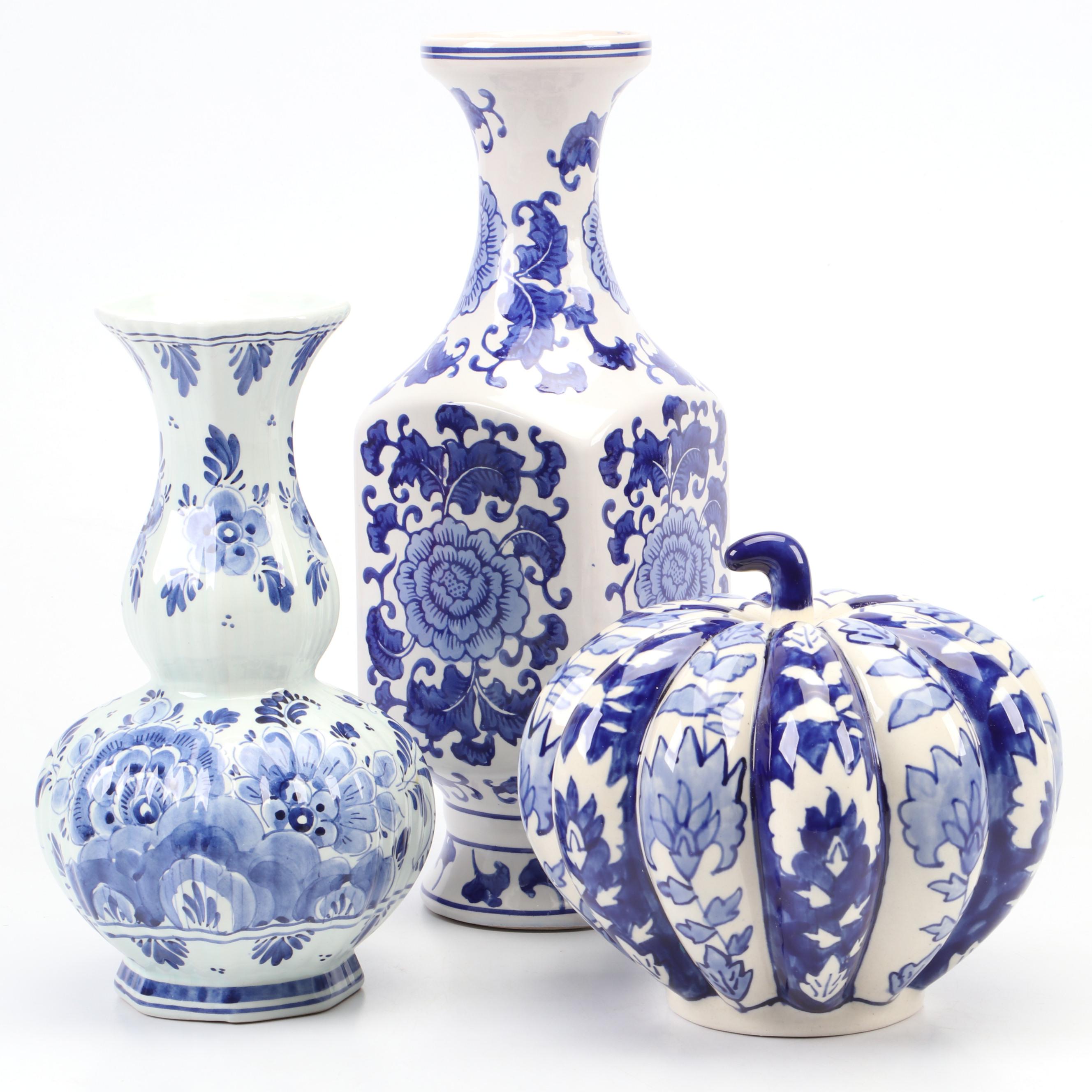 Hand-Painted Delft Ceramic Vase with Floral Motif Ceramic Vase and More