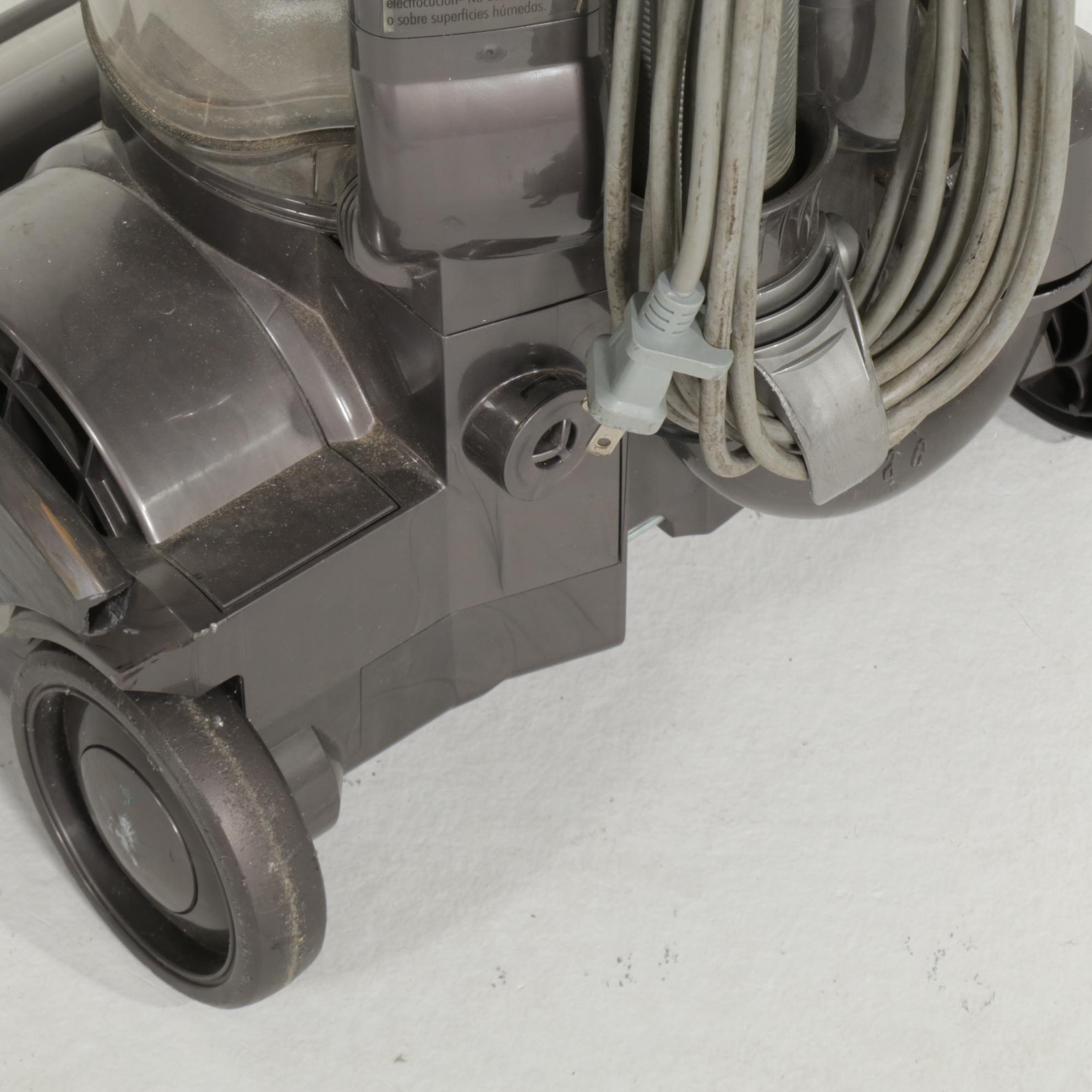 Dyson DC17 Animal Root Cyclone Bagless Upright Vacuum Cleaner EBTH