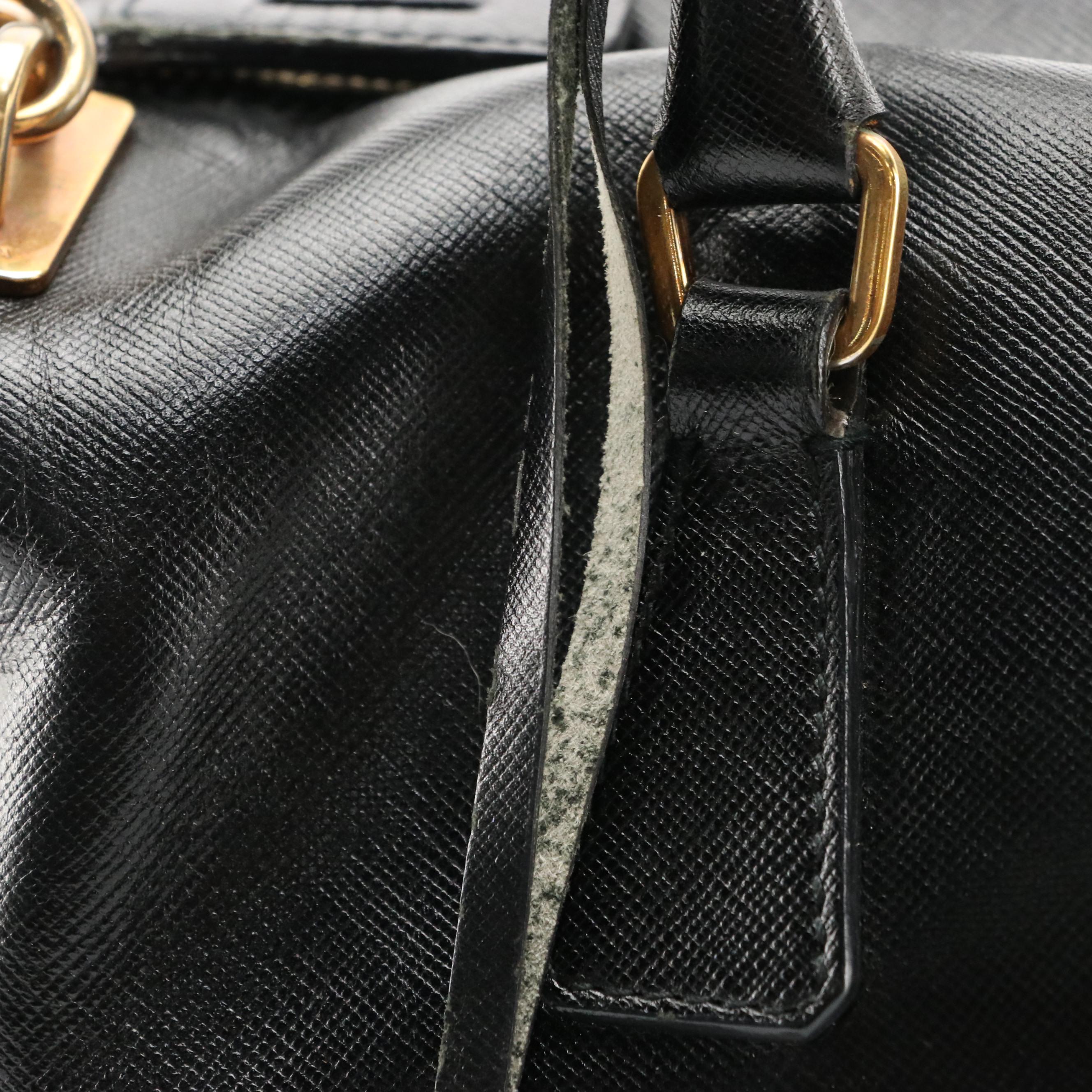 Prada Shoulder Bag in Black Saffiano Leather