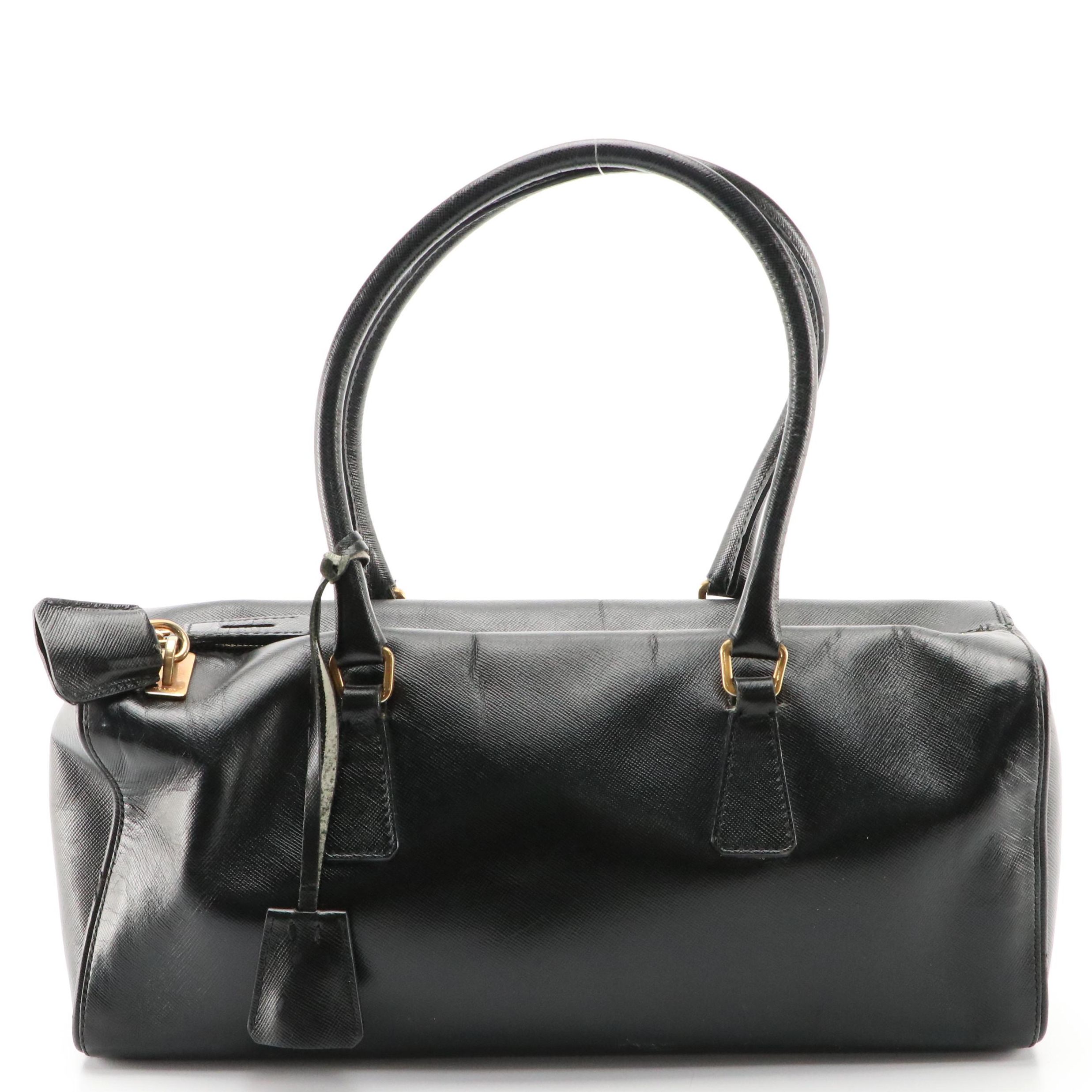 Prada Shoulder Bag in Black Saffiano Leather