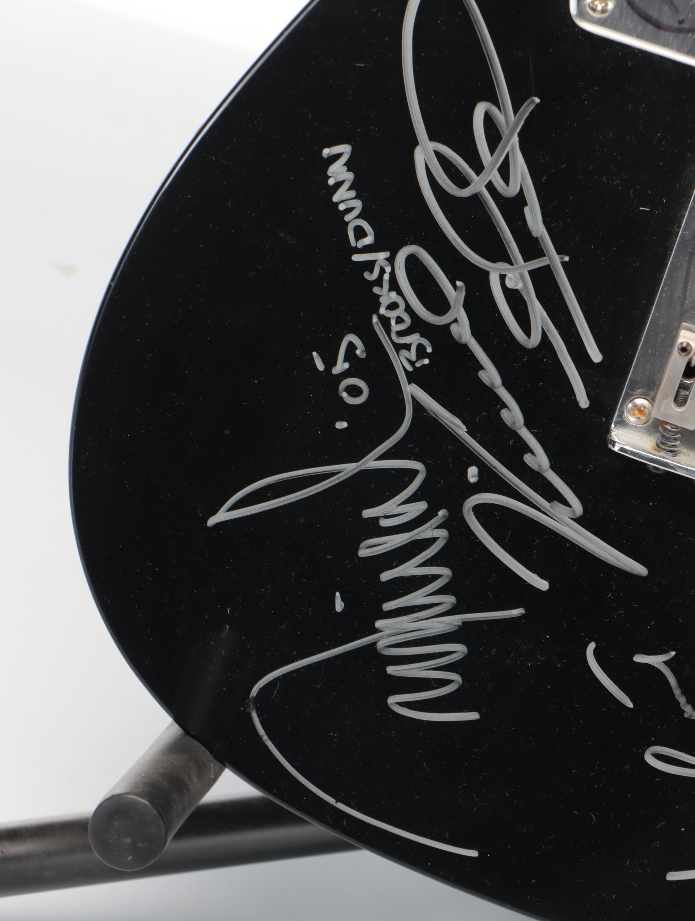 Squier Telecaster Fender Signed Alan Jackson, Ronnie Dunn, More From 2005 CMAs