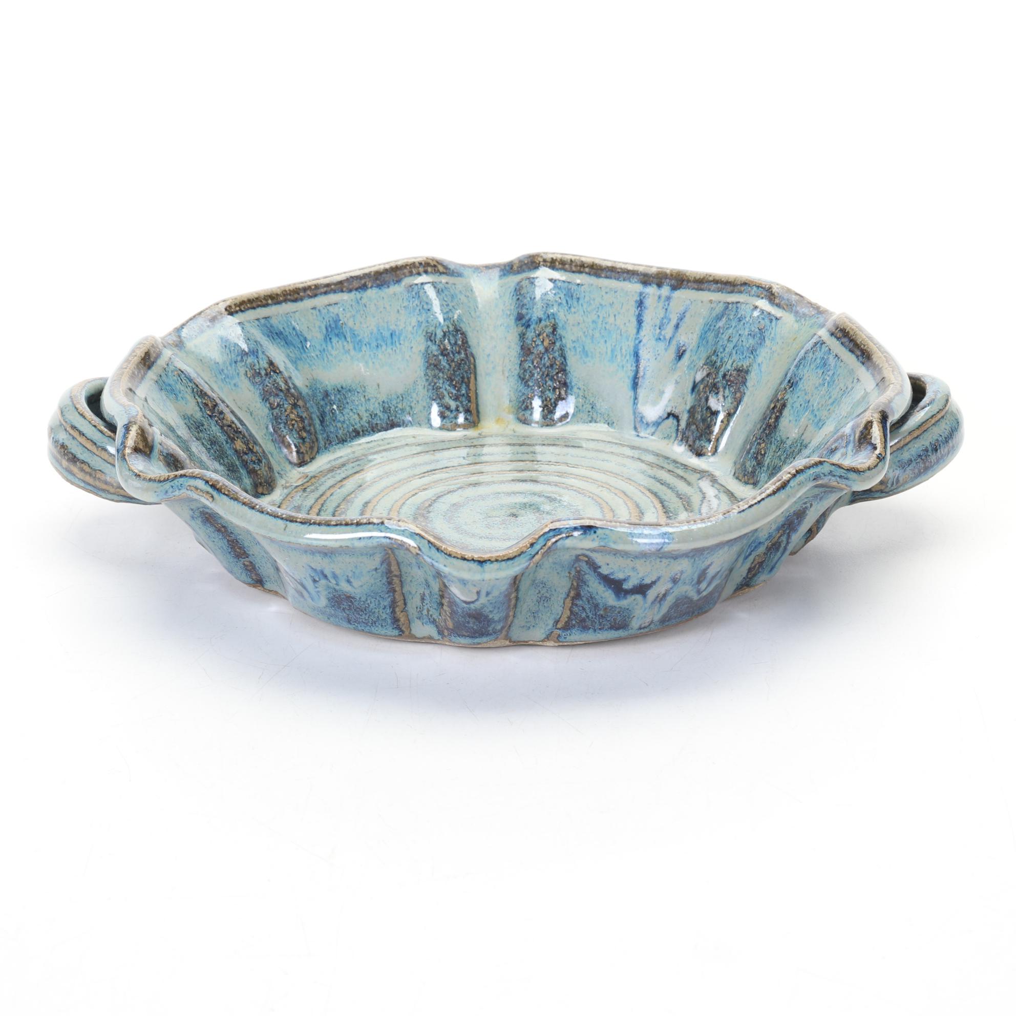 Pfaltzgraff "Yorktowne" Table Lamp and Signed Art Pottery Featuring Nafziger