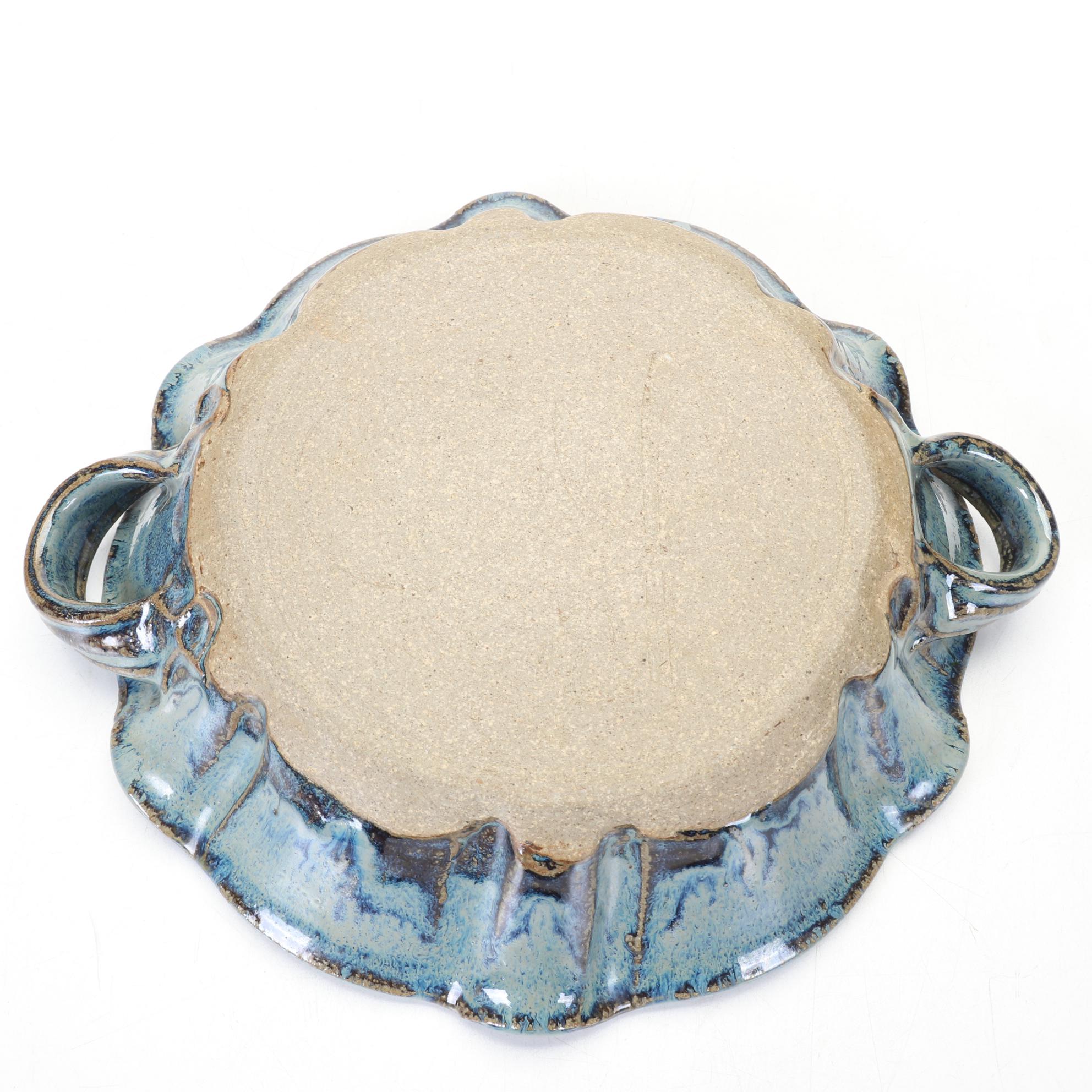 Pfaltzgraff "Yorktowne" Table Lamp and Signed Art Pottery Featuring Nafziger