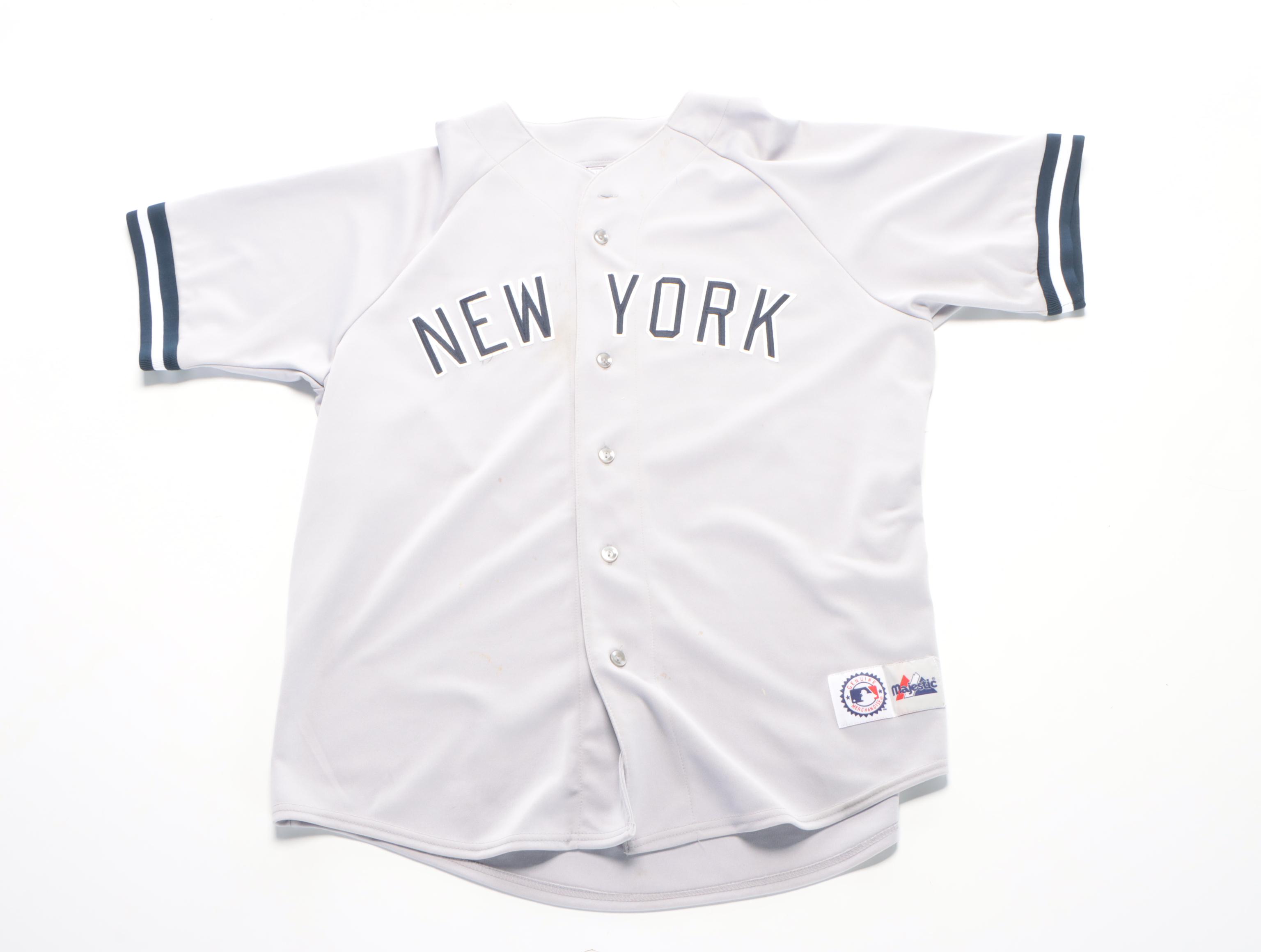 Matt Cain, Moisés Alou, and Felipe Alou Signed Giants Baseball Jerseys with More