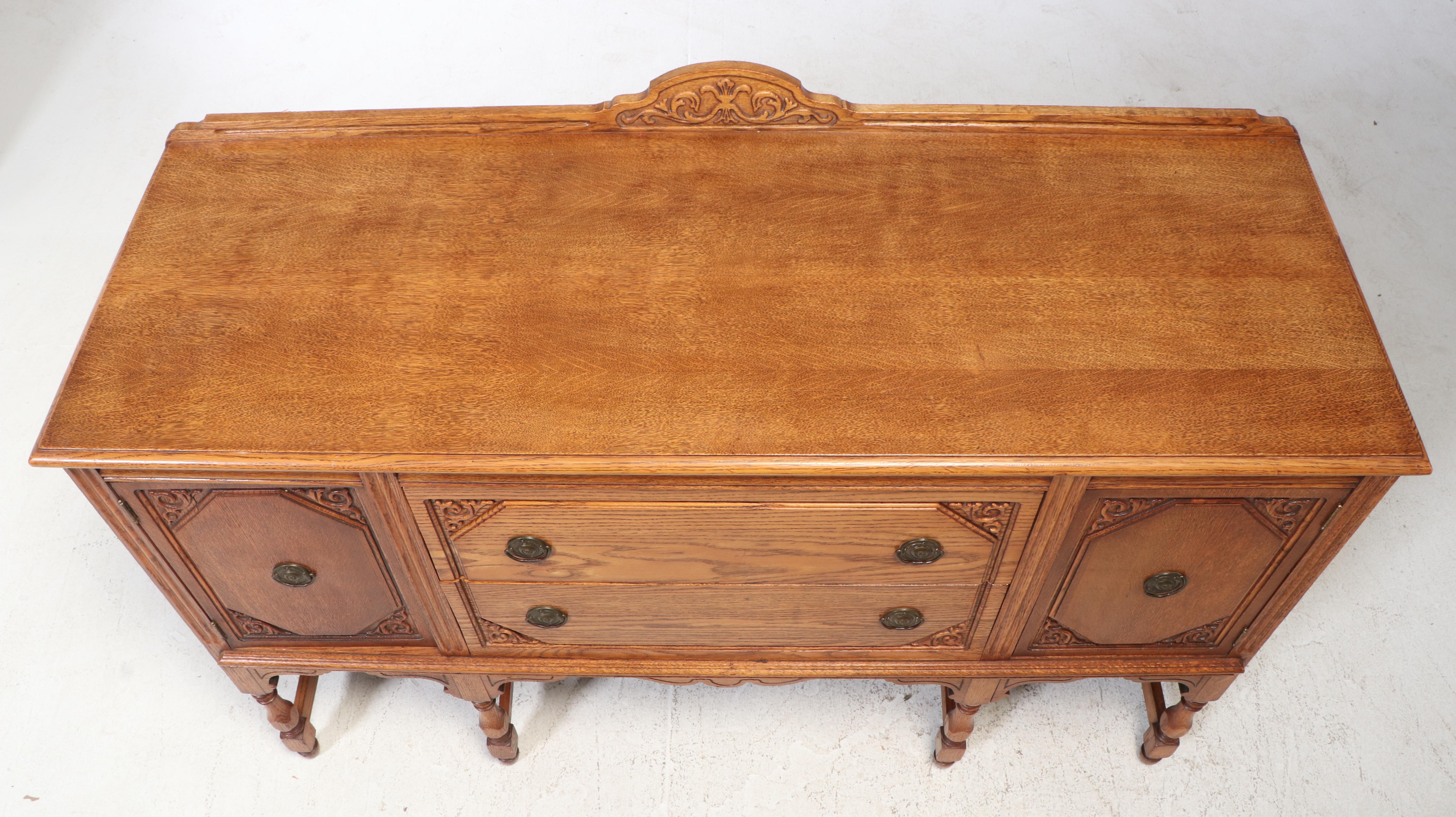 Jacobean Revival Style Oak Buffet, Early to Mid-20th Century