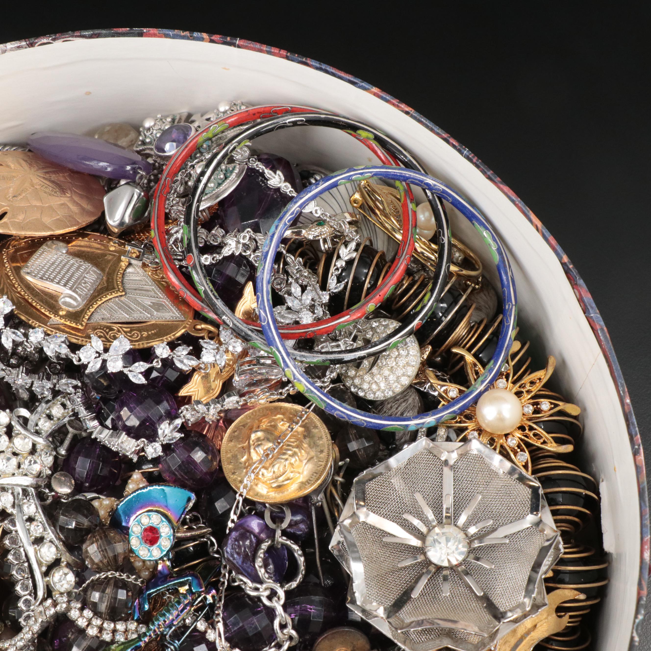 Uncommon Discoveries: Jewelry Collection