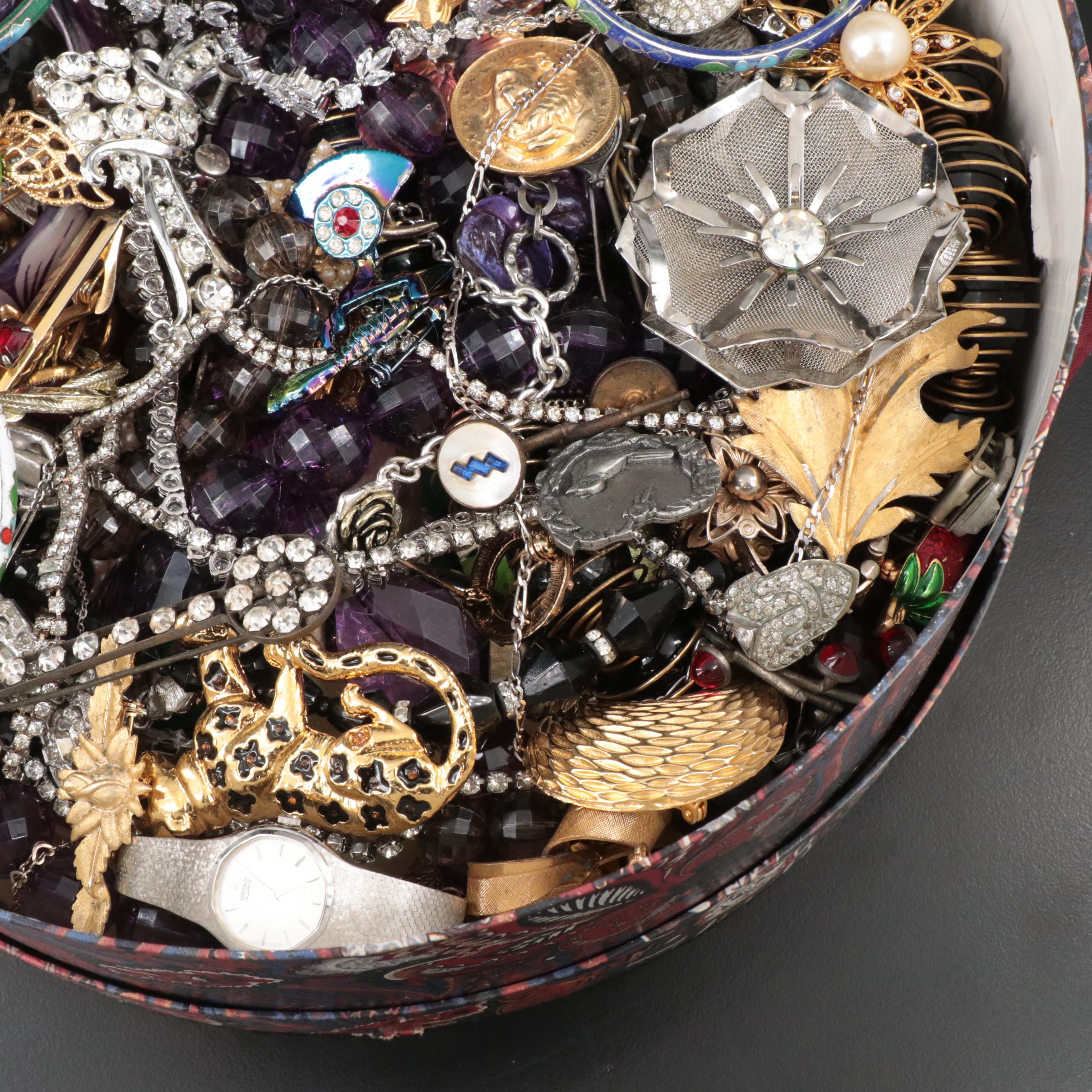 Uncommon Discoveries: Jewelry Collection