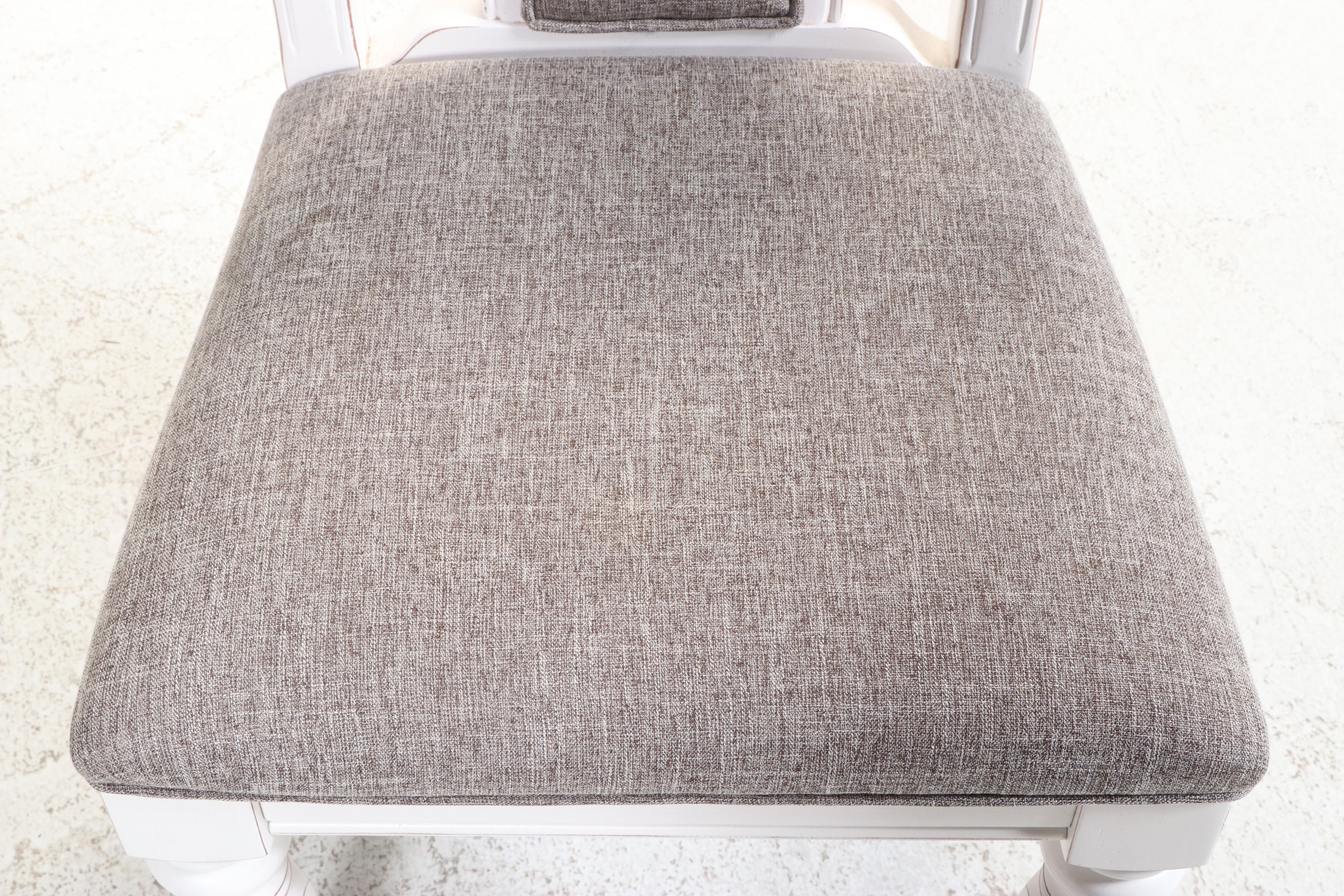 Five-Piece King Jade Furniture Co. Farmhouse Style White-Painted Dining Set