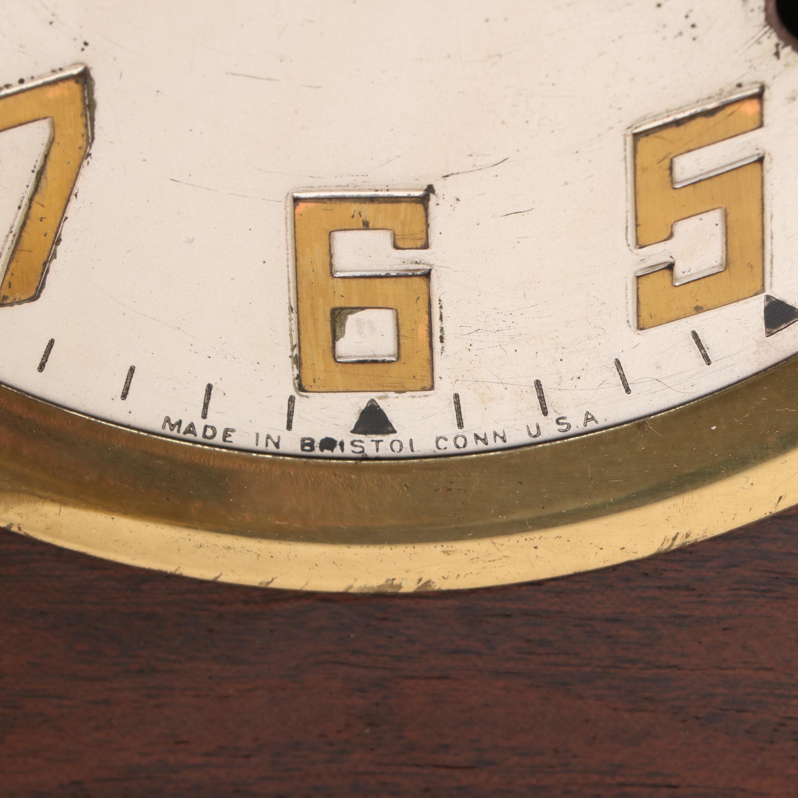 Ingraham "Crusader" Mahogany 8 Day Mantel Clock, 1940s