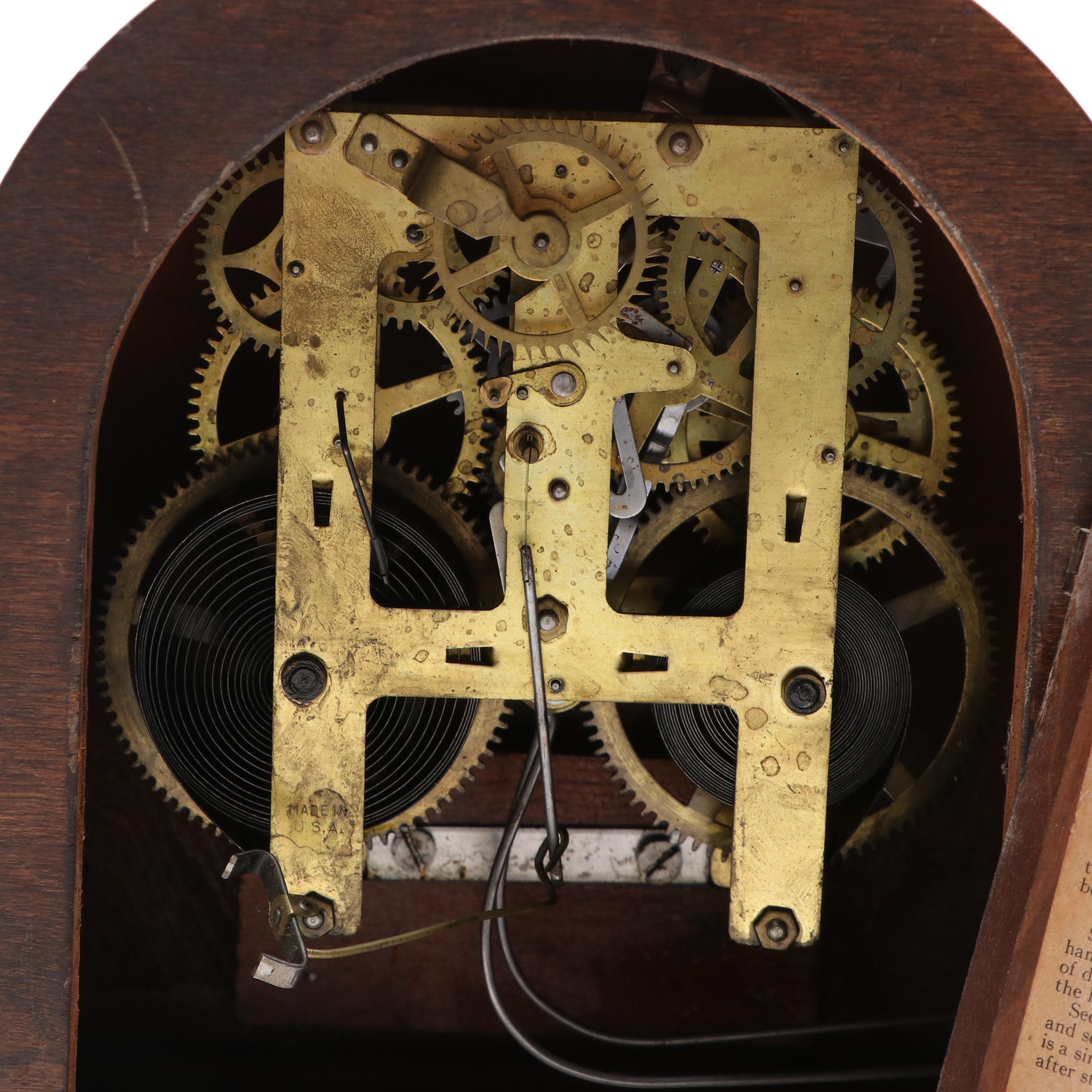 Ingraham "Crusader" Mahogany 8 Day Mantel Clock, 1940s