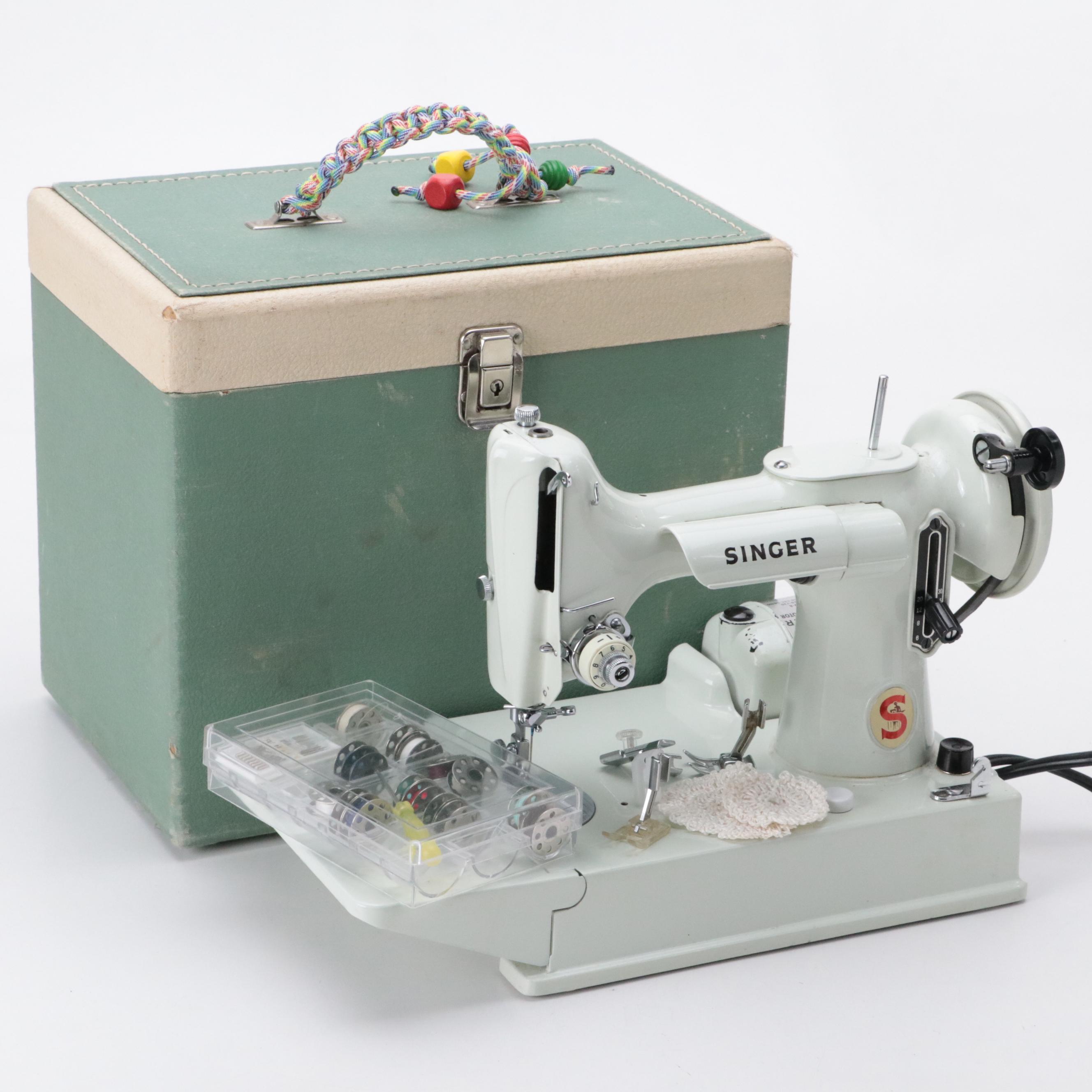 Singer 221K Featherweight Portable Sewing Machine, Mid-20th Century