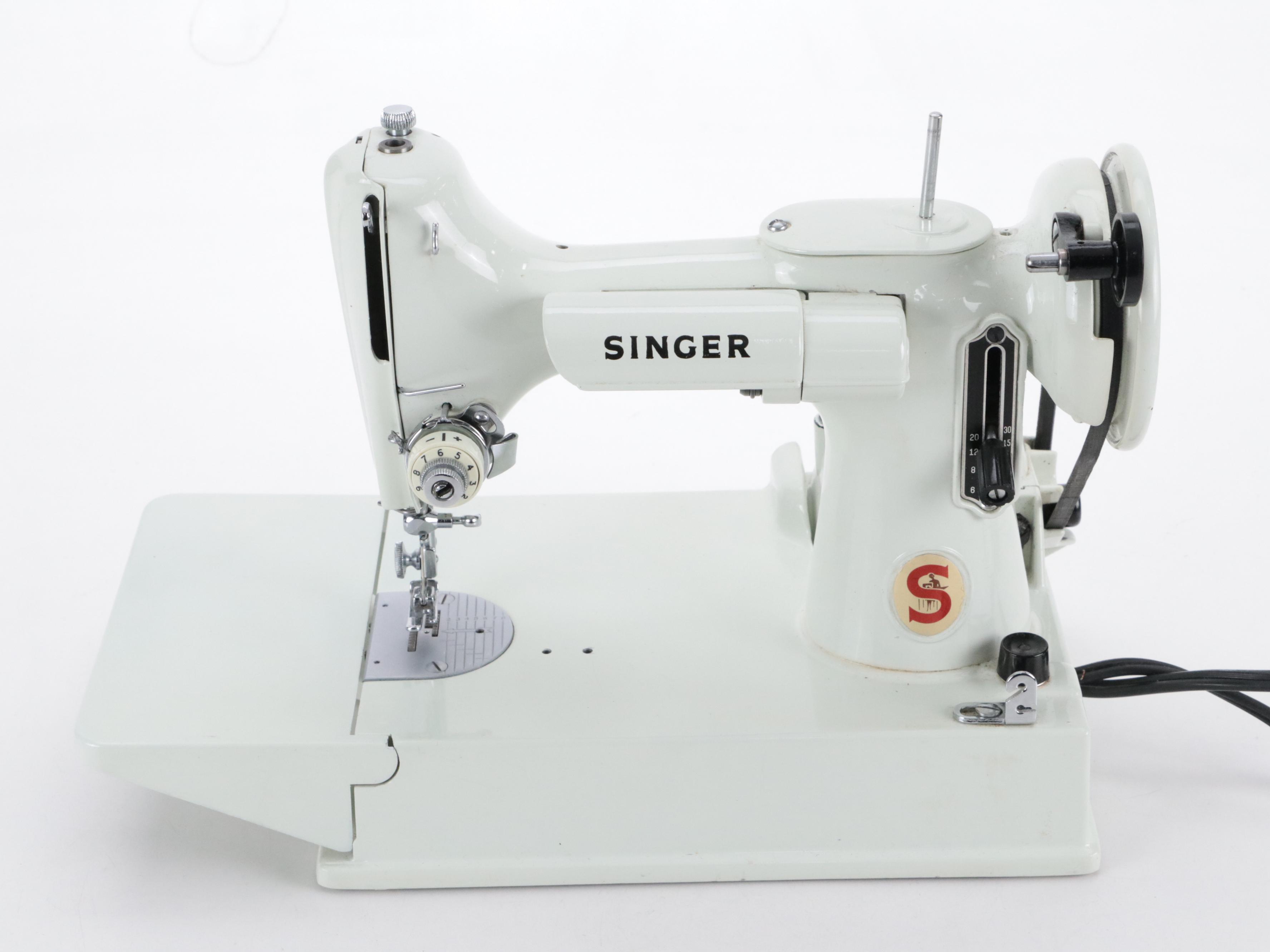 Singer 221K Featherweight Portable Sewing Machine, Mid-20th Century