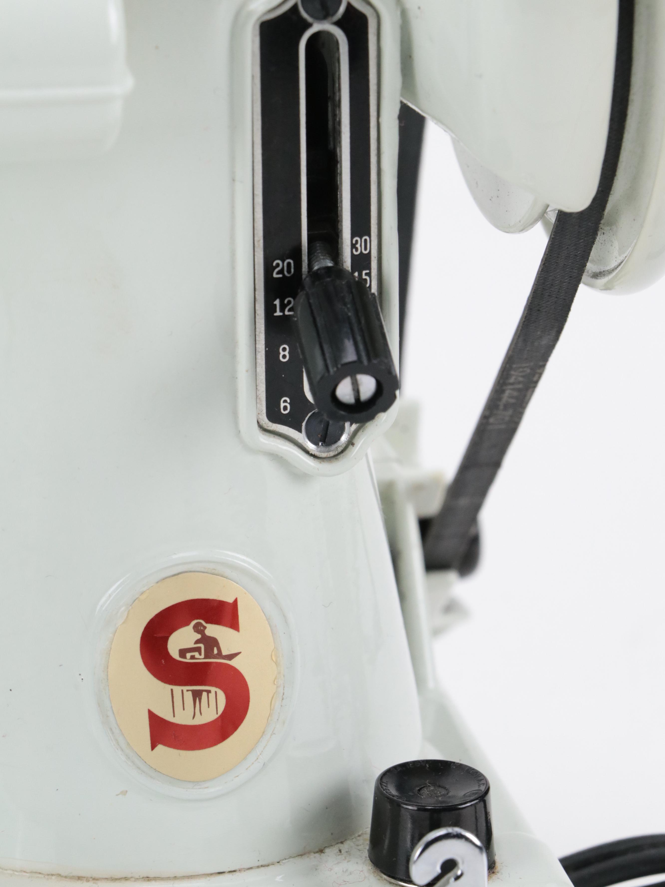 Singer 221K Featherweight Portable Sewing Machine, Mid-20th Century