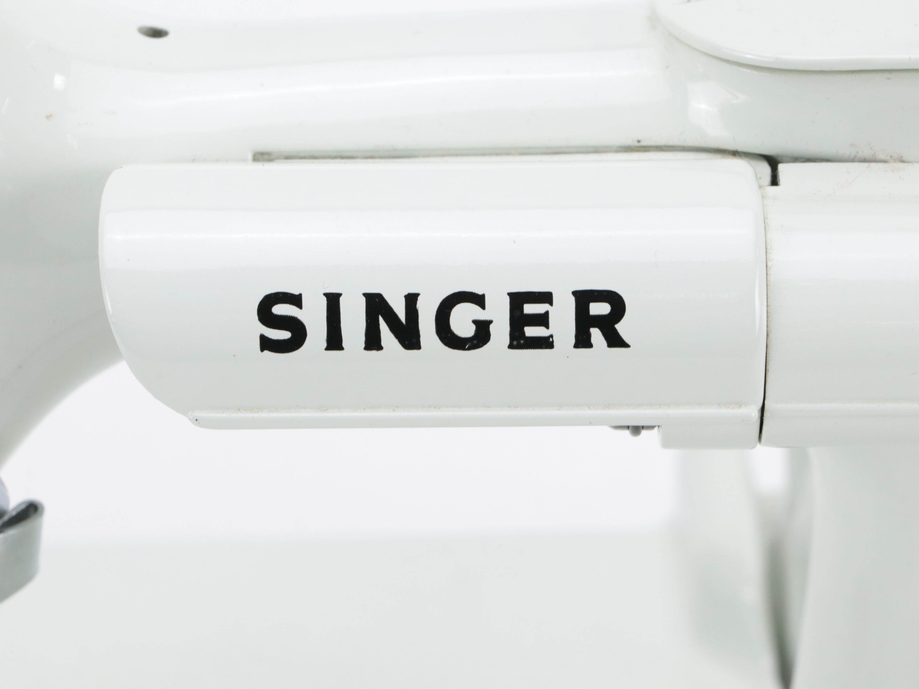 Singer 221K Featherweight Portable Sewing Machine, Mid-20th Century