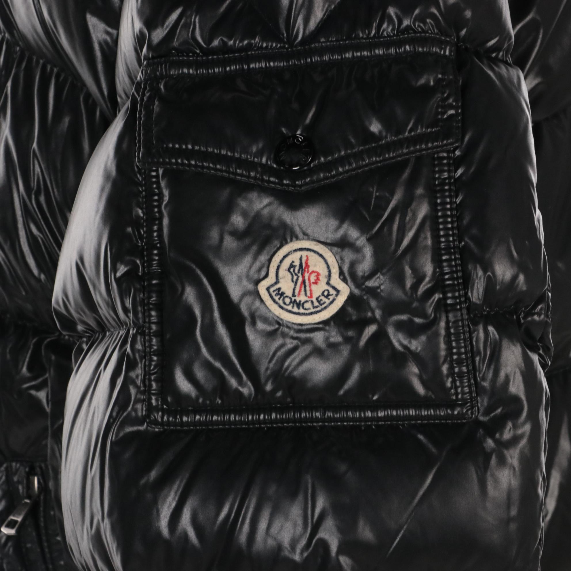 Men's Moncler Maya Short Down Puffer Jacket