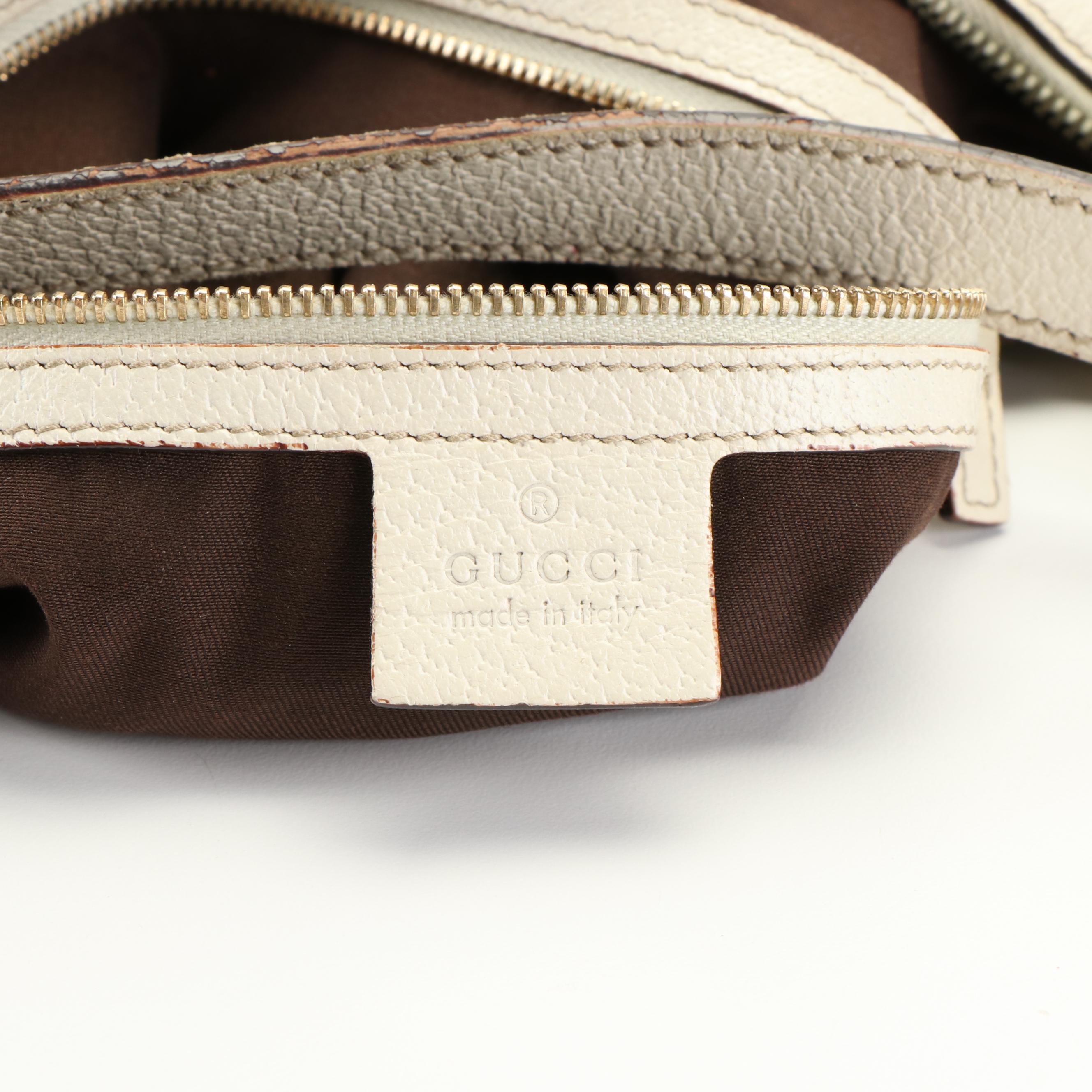 Gucci Charmy Hobo Shoulder Bag in Beige GG Canvas