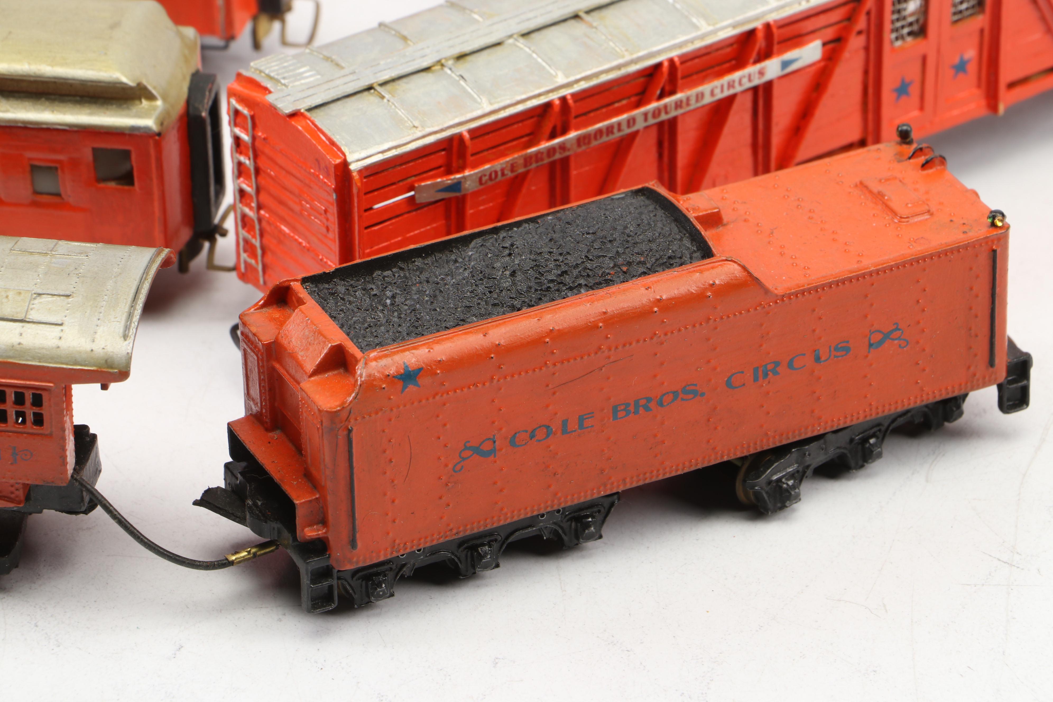 Cole Bros. Circus O Train Set