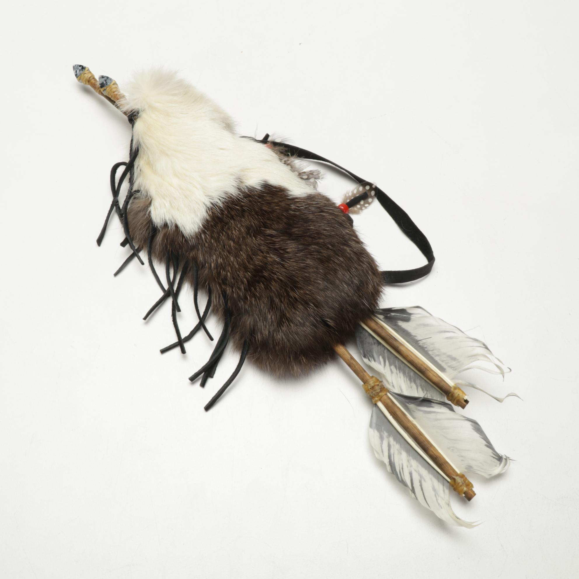 Dancing Feather Native American Knapped Stone Arrows with Rabbit Fur Quiver